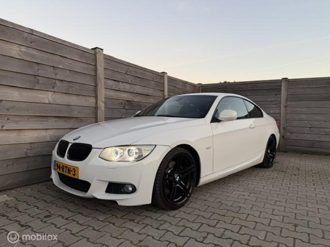 Foto van BMW 320i