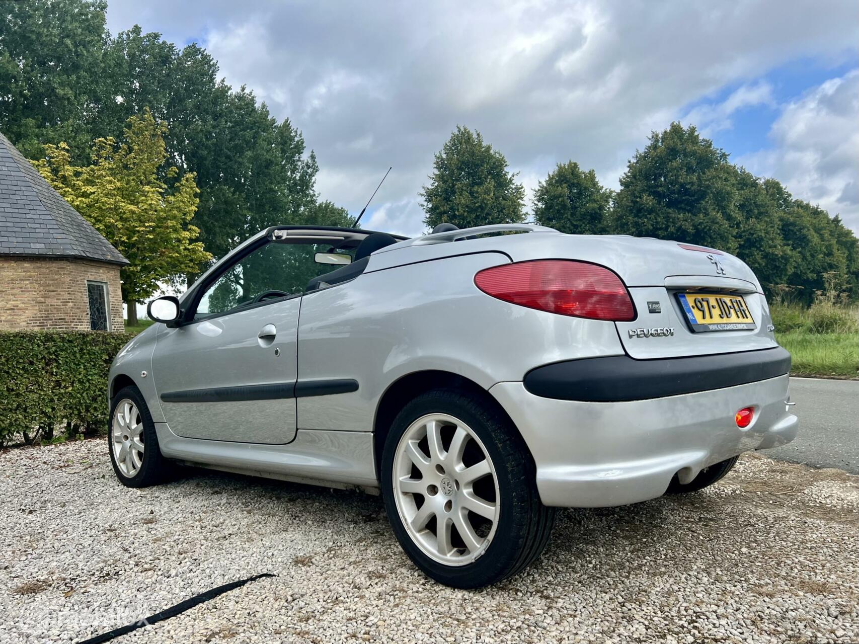 Foto van Peugeot 206 CC