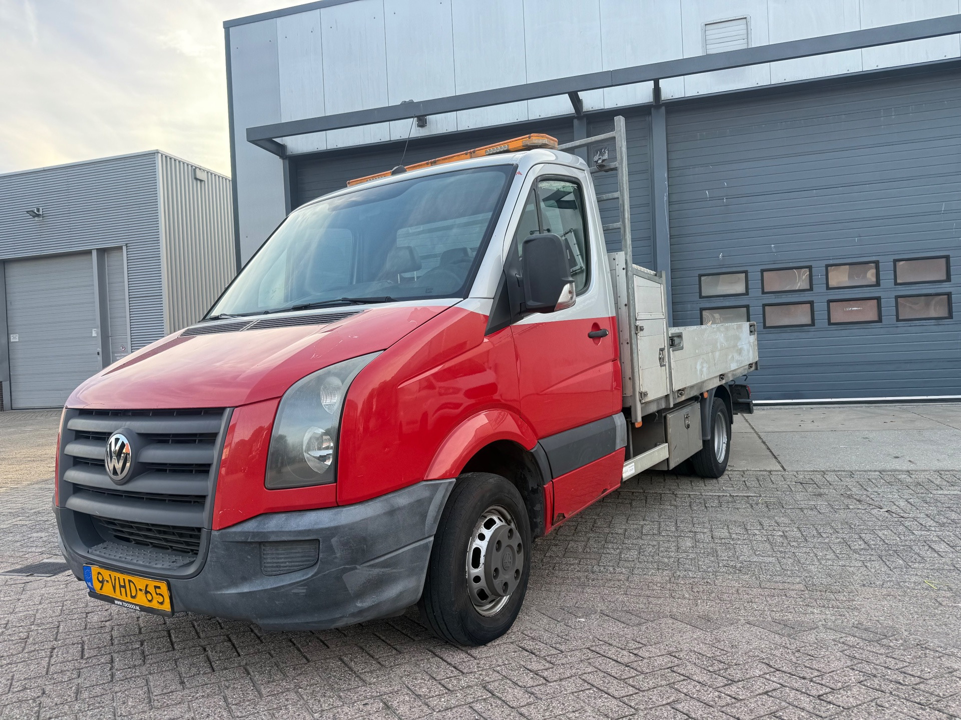 Volkswagen Crafter 35 2.5 TDI OpenLaadbak Pick-up 2010 - voorkant