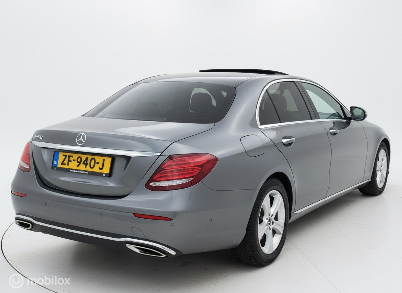 Foto van Mercedes-Benz E 250