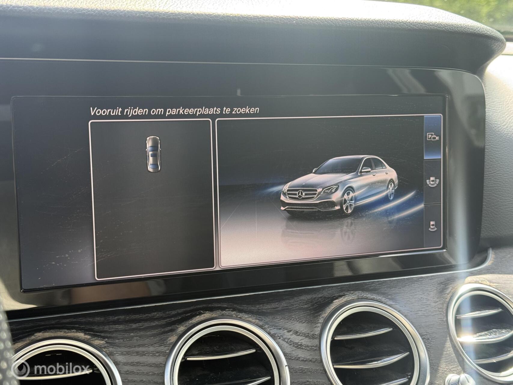Foto van Mercedes-Benz E 250