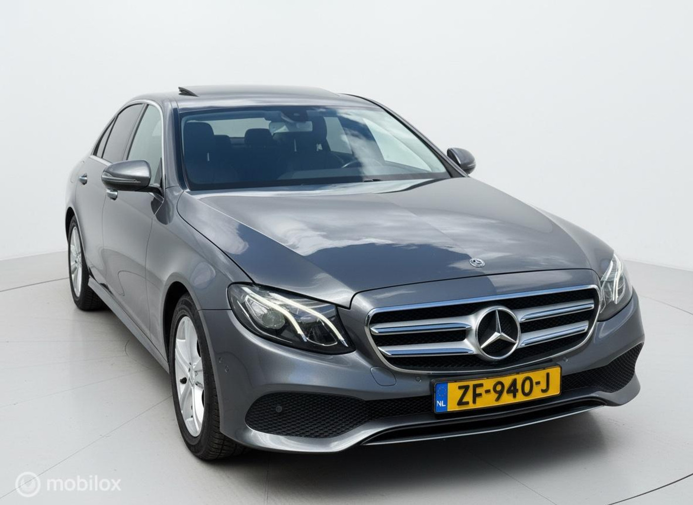 Foto van Mercedes-Benz E 250