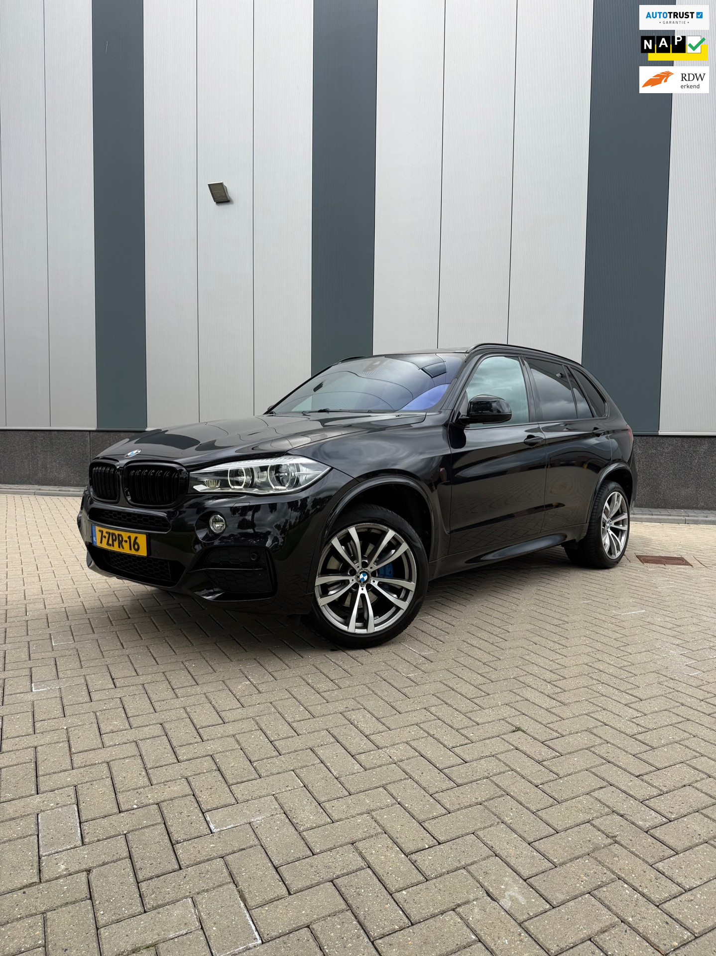 BMW X5 Xdrive35i XDrive35i High Executive M-Pakket | 20" Lichtmetaal 2015 - voorkant