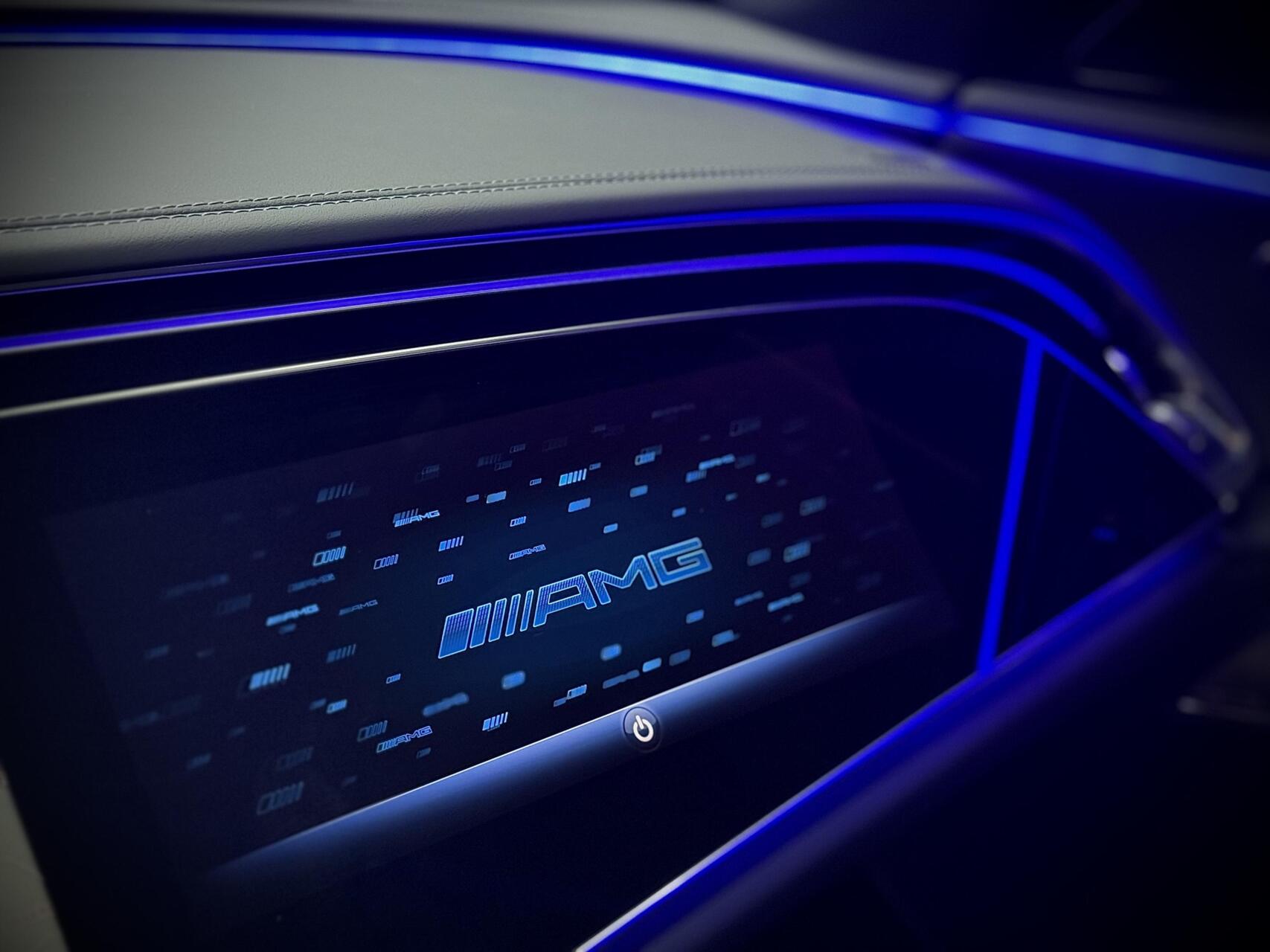 Foto van Mercedes-Benz AMG E 53 Hybrid