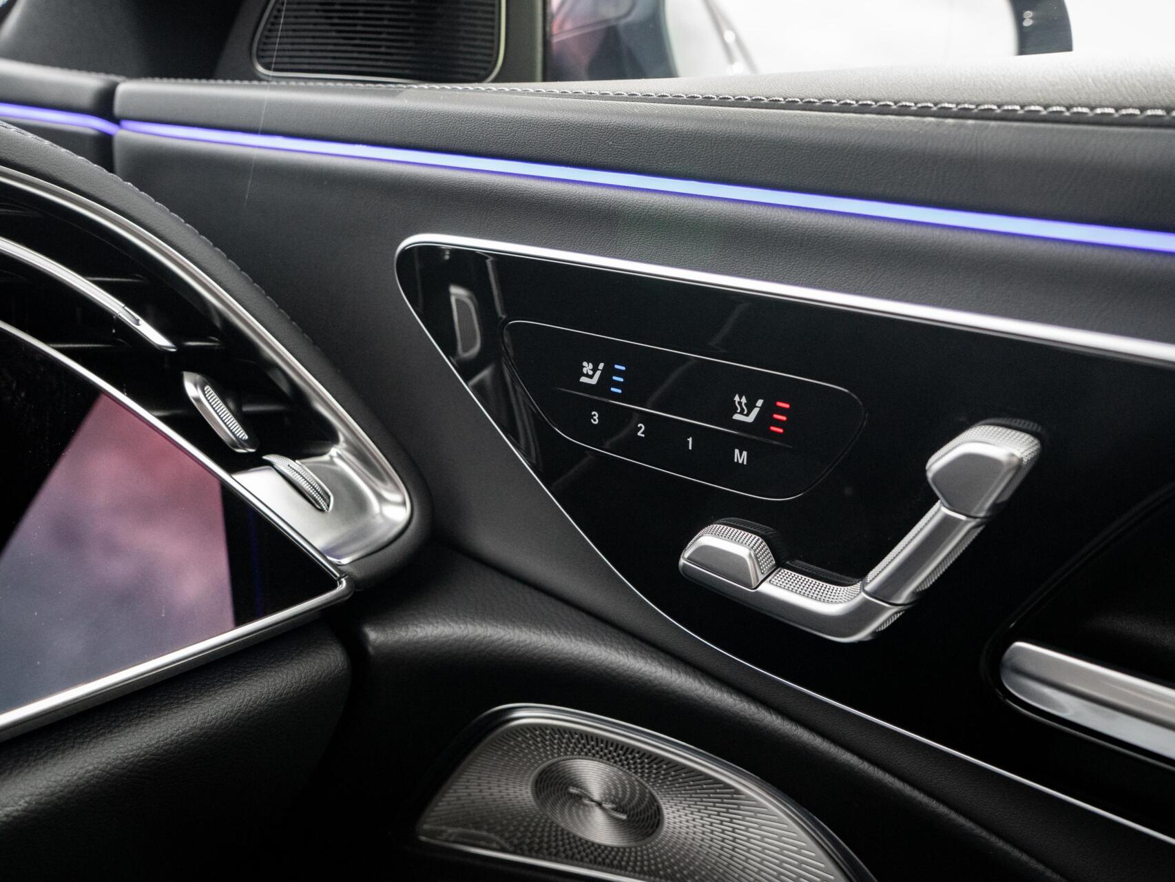 Foto van Mercedes-Benz AMG E 53 Hybrid