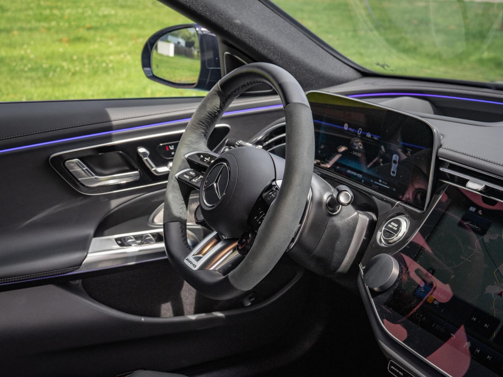 Foto van Mercedes-Benz AMG E 53 Hybrid