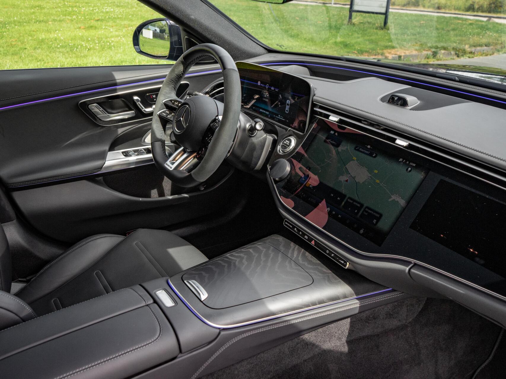 Foto van Mercedes-Benz AMG E 53 Hybrid