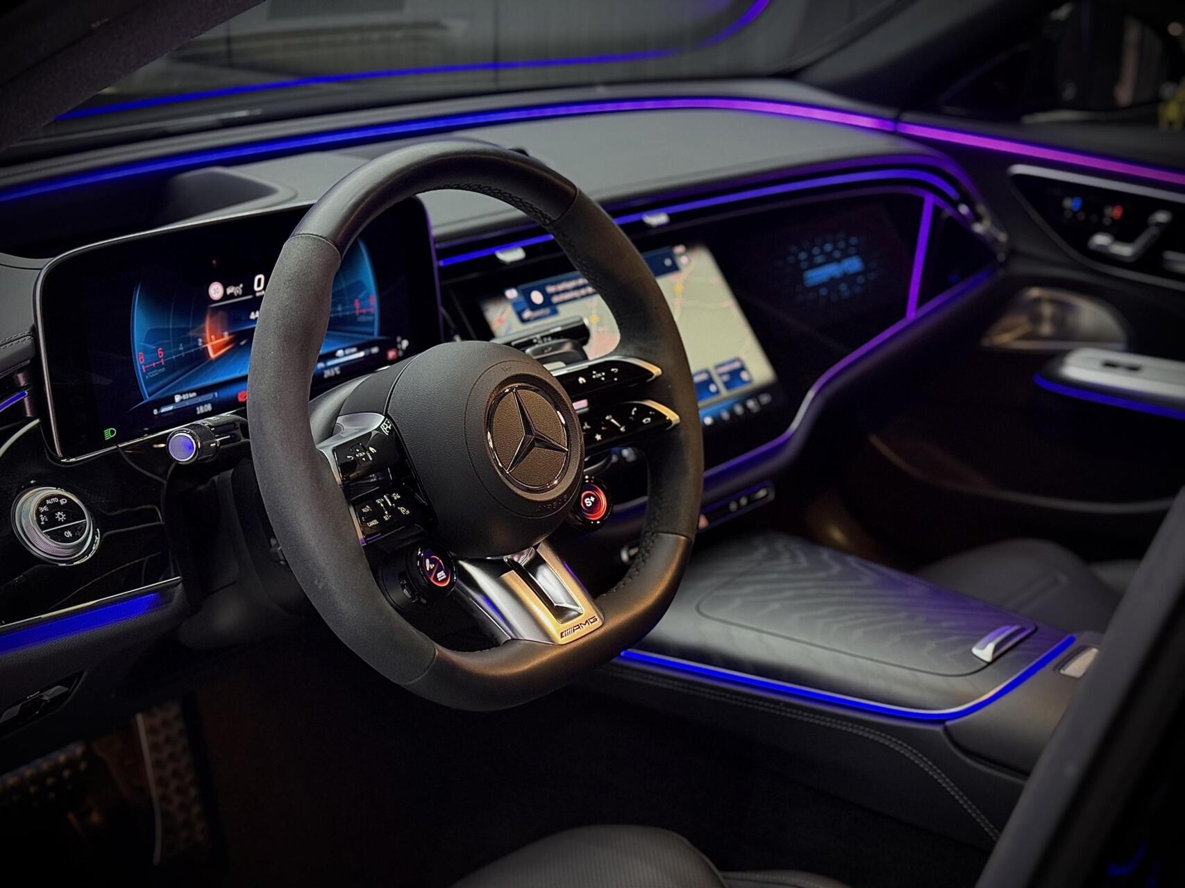 Foto van Mercedes-Benz AMG E 53 Hybrid