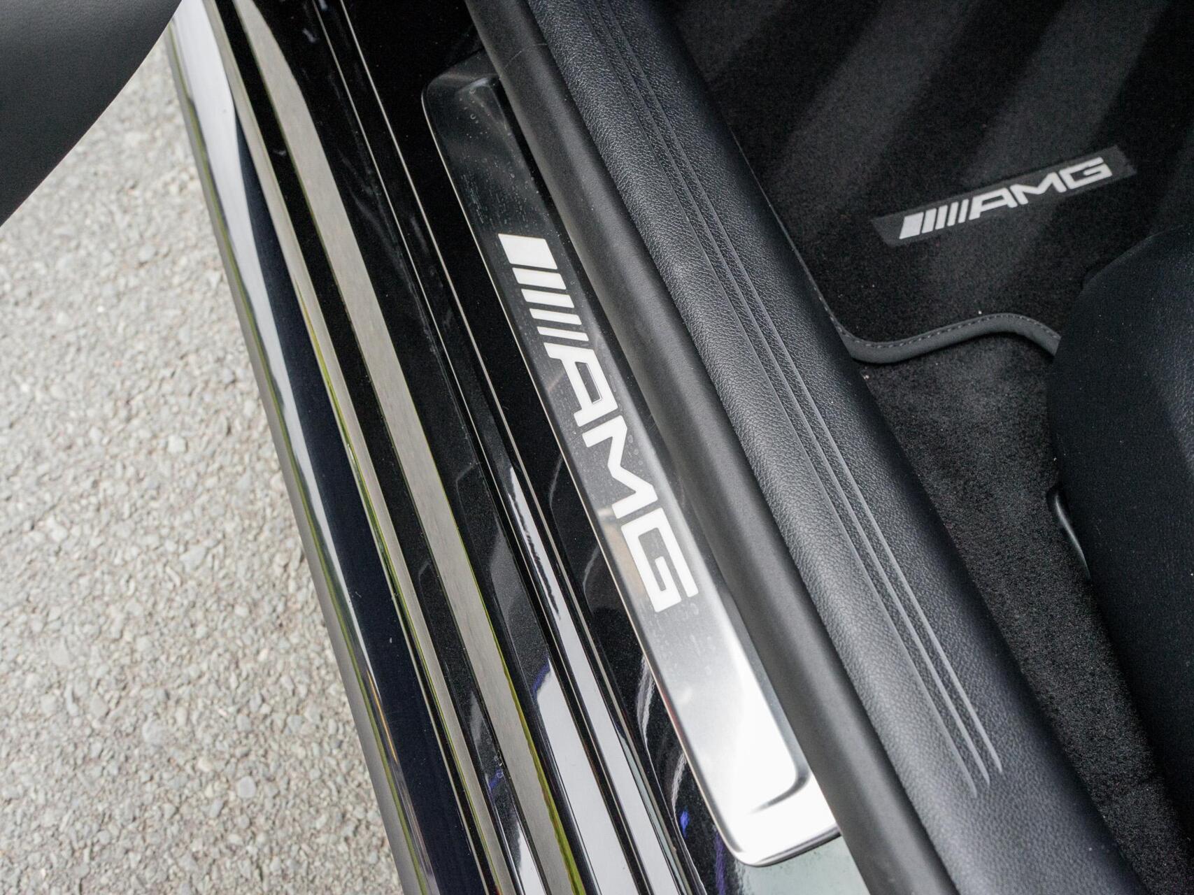 Foto van Mercedes-Benz AMG E 53 Hybrid