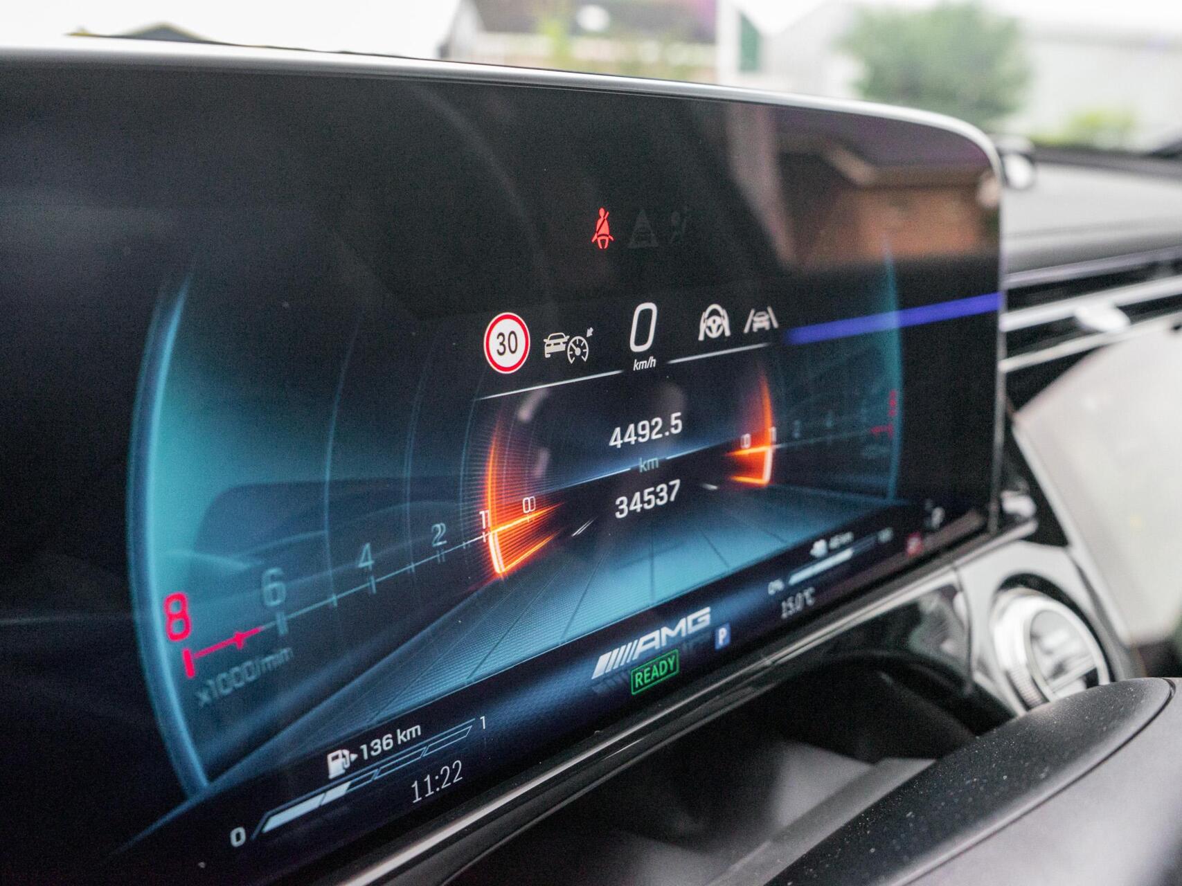 Foto van Mercedes-Benz AMG E 53 Hybrid
