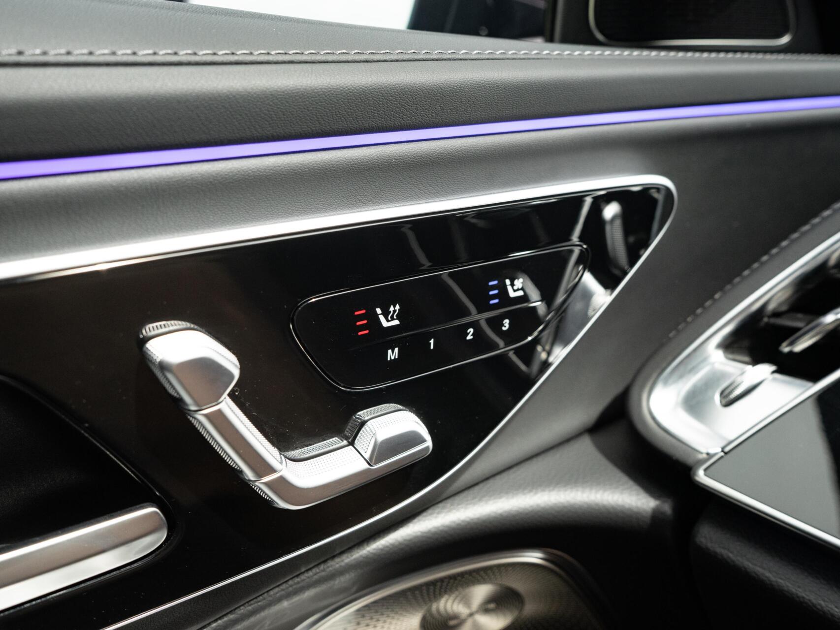 Foto van Mercedes-Benz AMG E 53 Hybrid