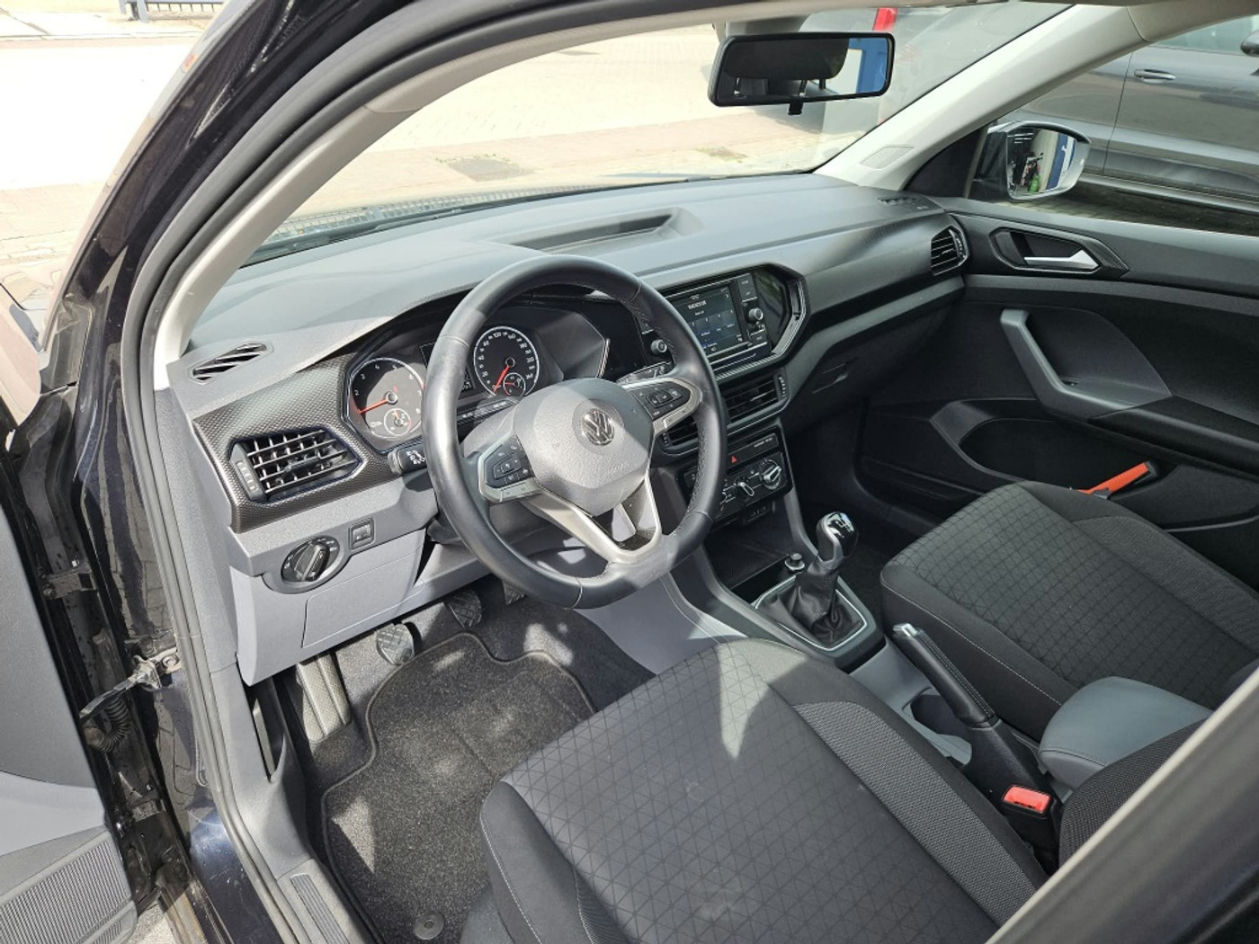Foto van Volkswagen T-cross