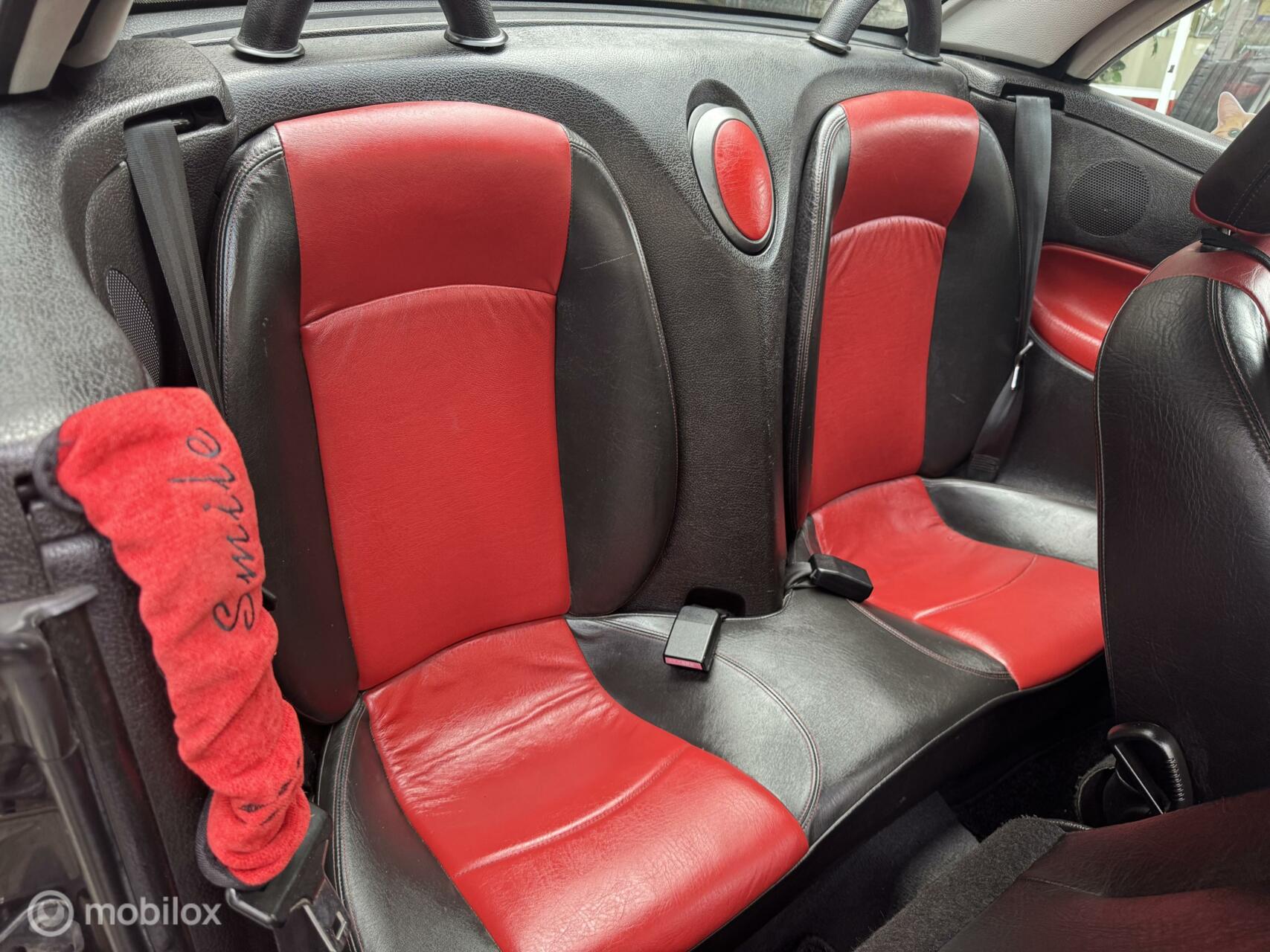 Foto van Peugeot 206 CC