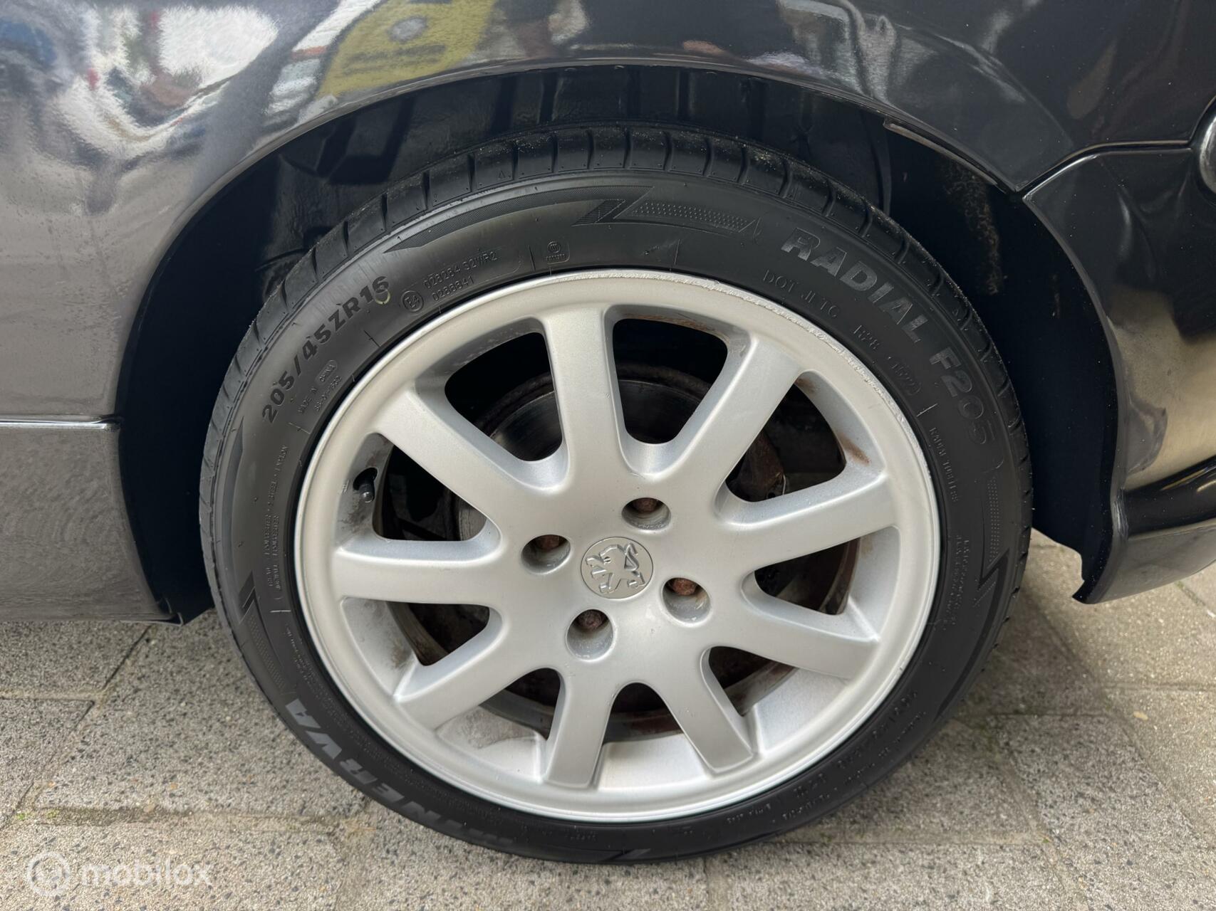 Foto van Peugeot 206 CC