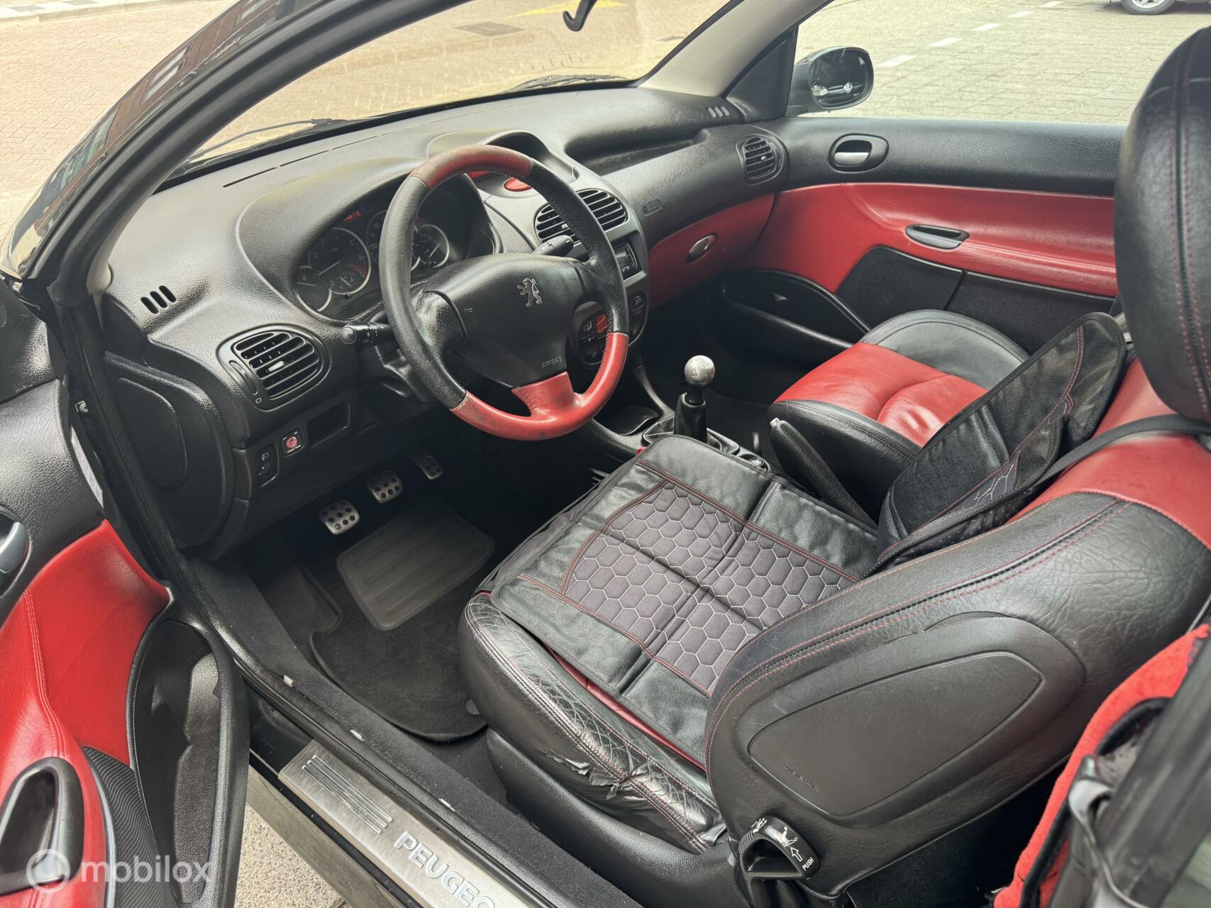 Foto van Peugeot 206 CC