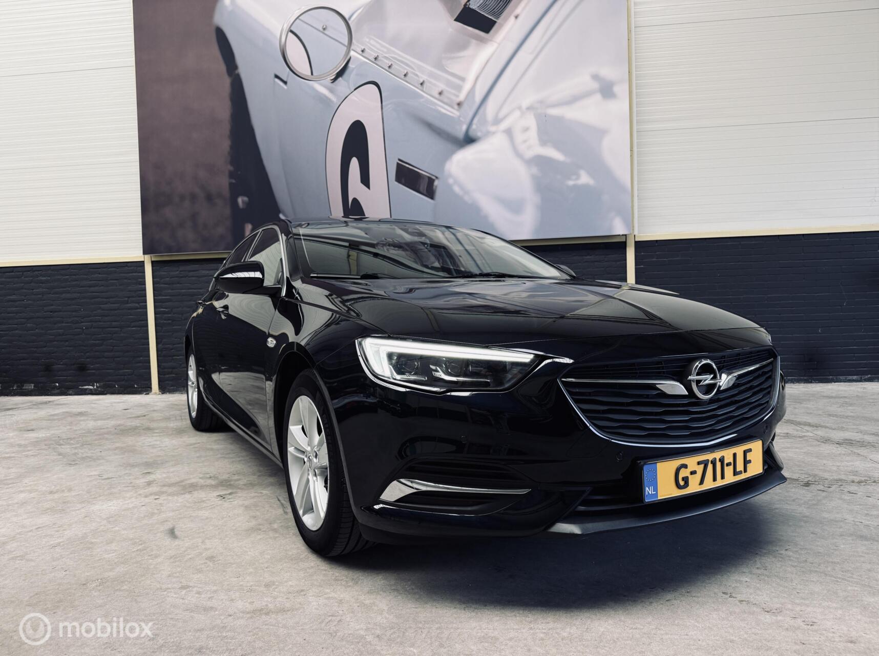 Foto van Opel Insignia Grand Sport