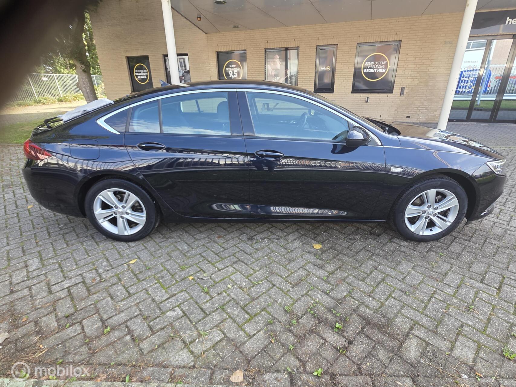 Foto van Opel Insignia Grand Sport