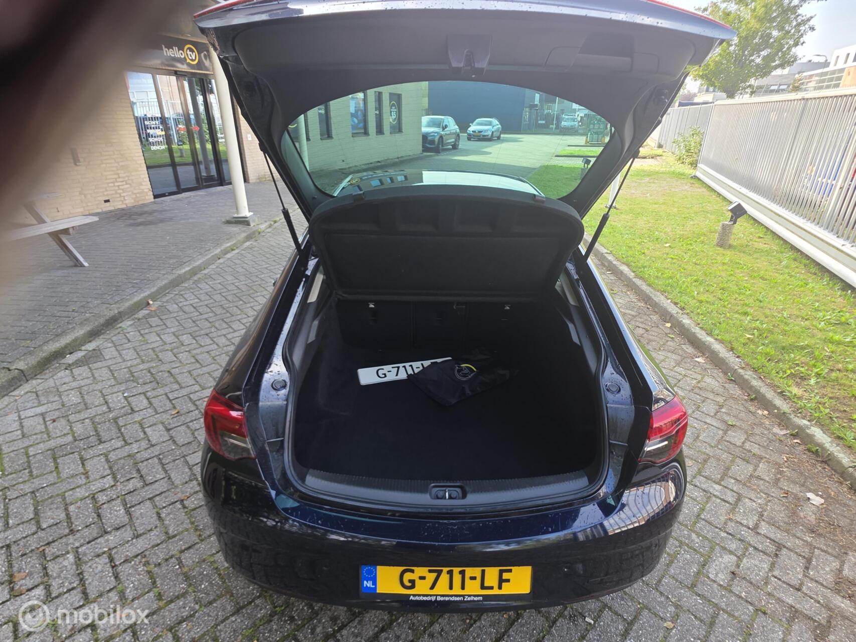 Foto van Opel Insignia Grand Sport