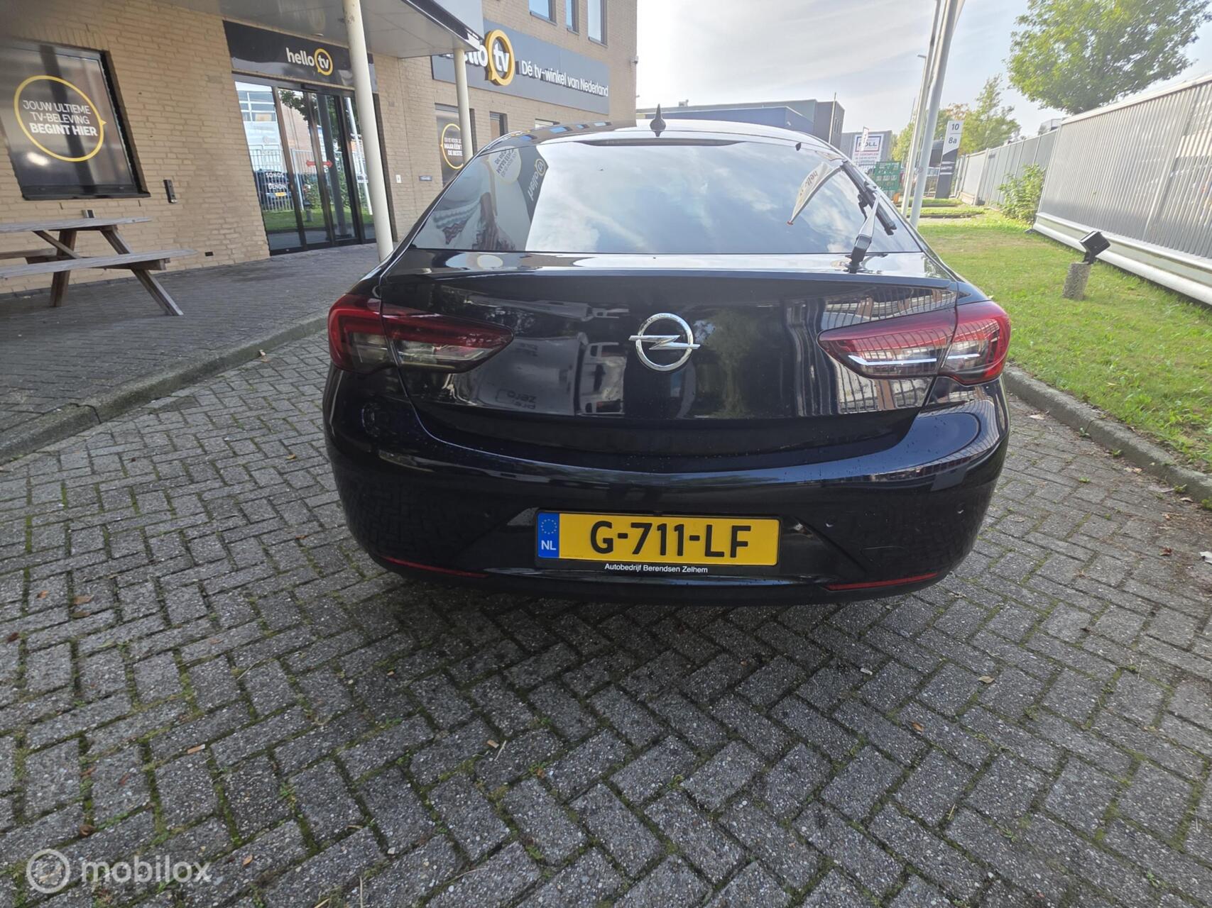 Foto van Opel Insignia Grand Sport