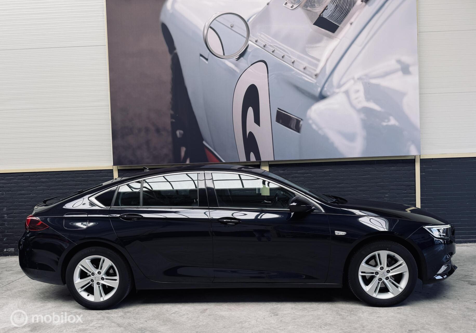 Foto van Opel Insignia Grand Sport
