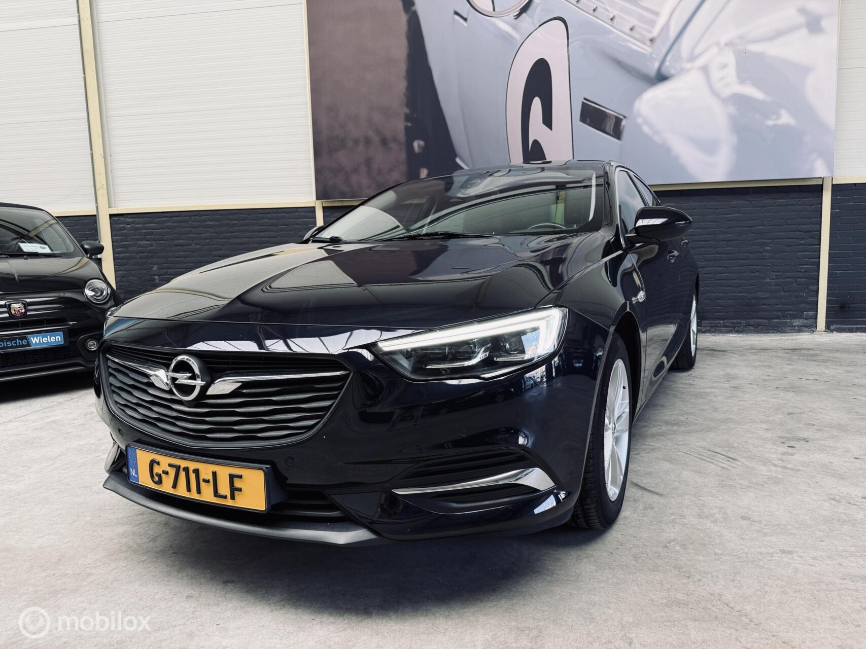 Foto van Opel Insignia Grand Sport