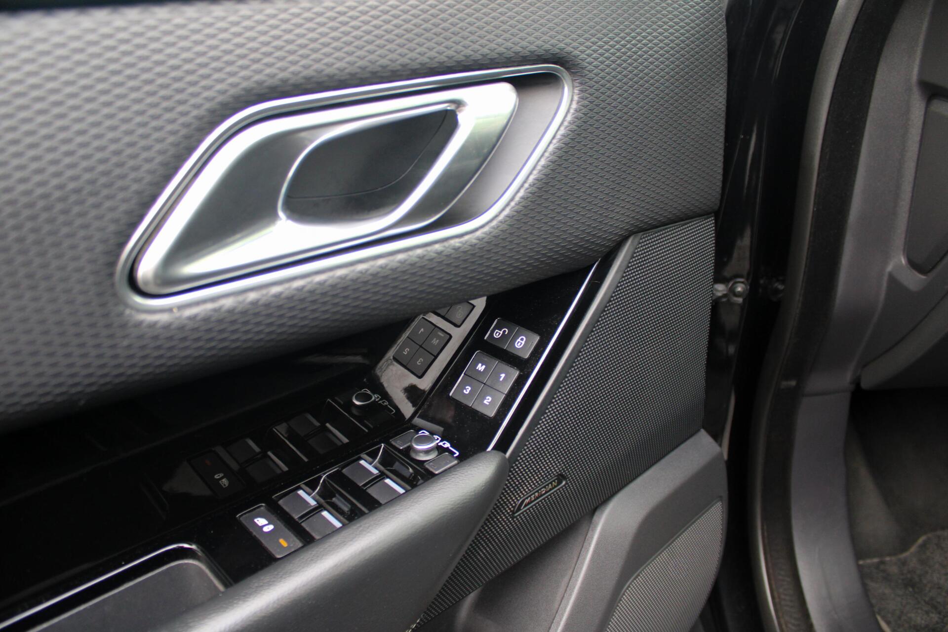 Foto van Land Rover Range Rover Velar