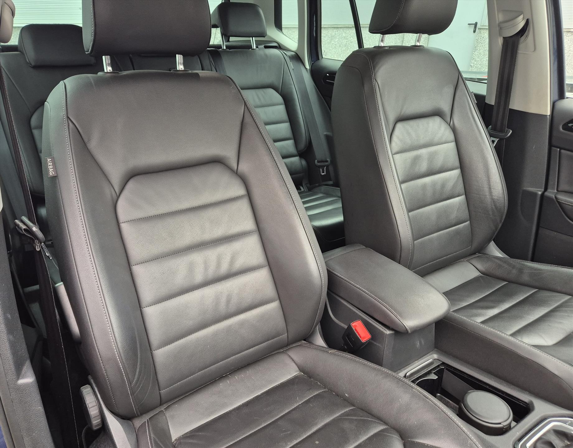 Foto van Volkswagen Golf Sportsvan