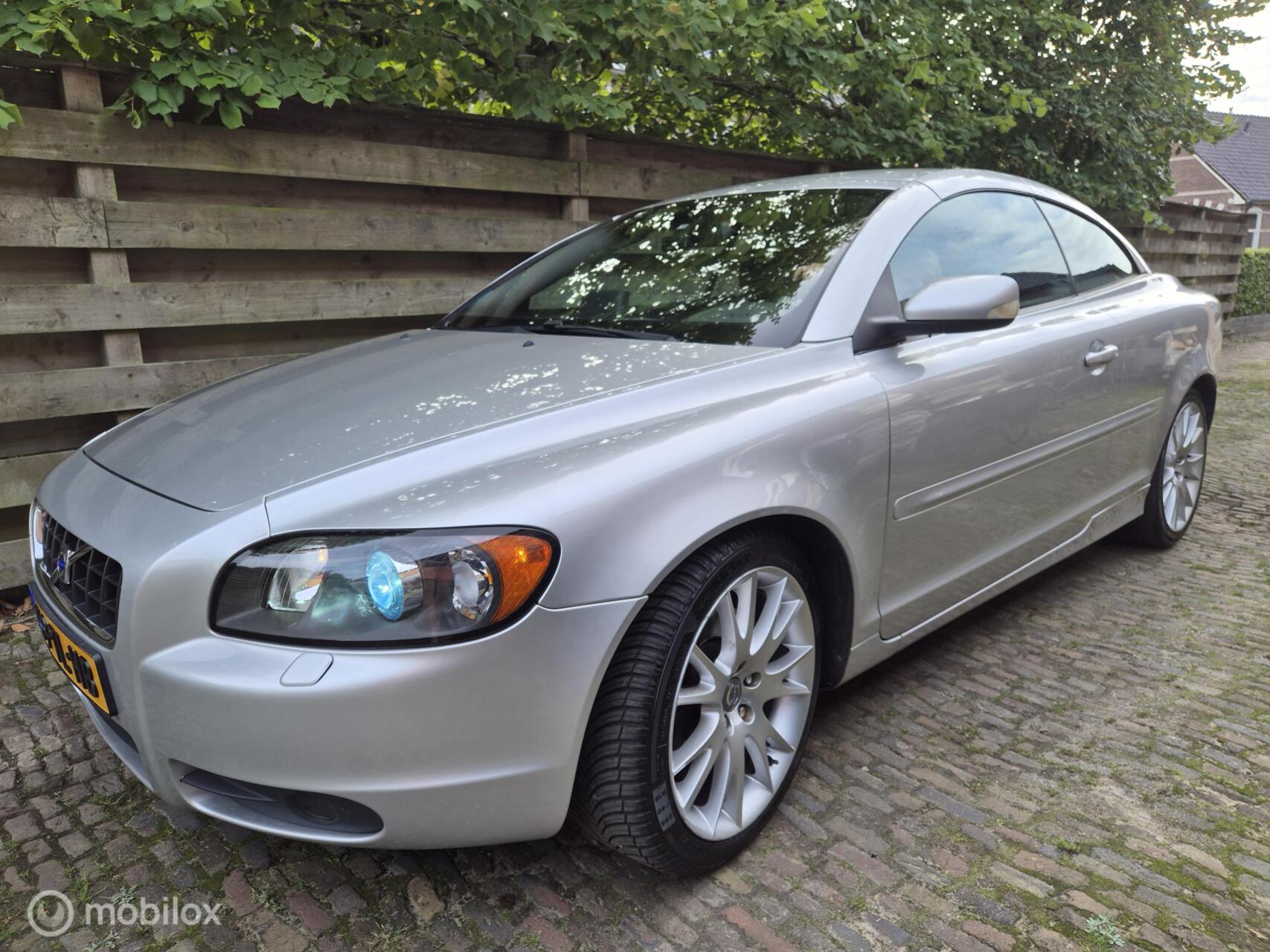 Foto van Volvo C70