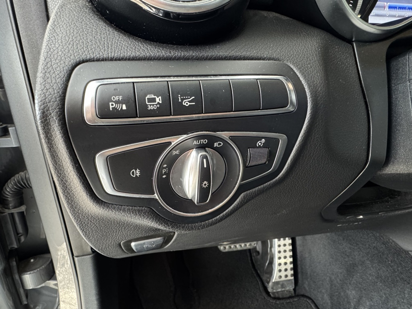 Foto van Mercedes-Benz GLC 220 D 4Matic