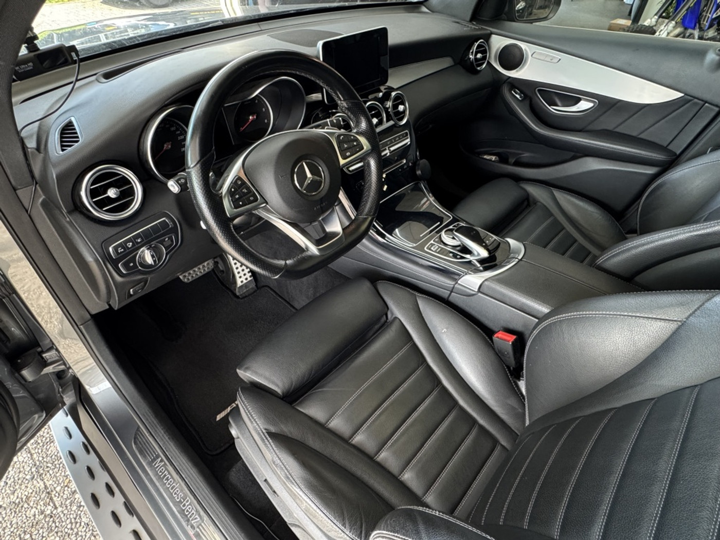 Foto van Mercedes-Benz GLC 220 D 4Matic