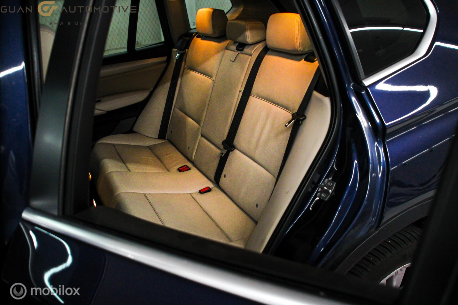 Foto van BMW X3 Xdrive35i