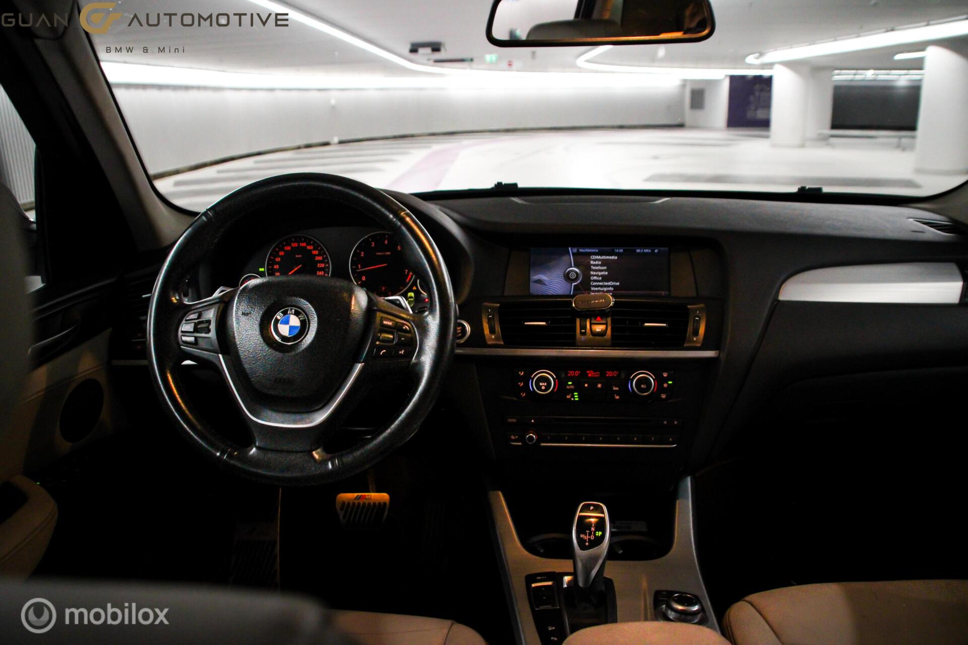 Foto van BMW X3 Xdrive35i