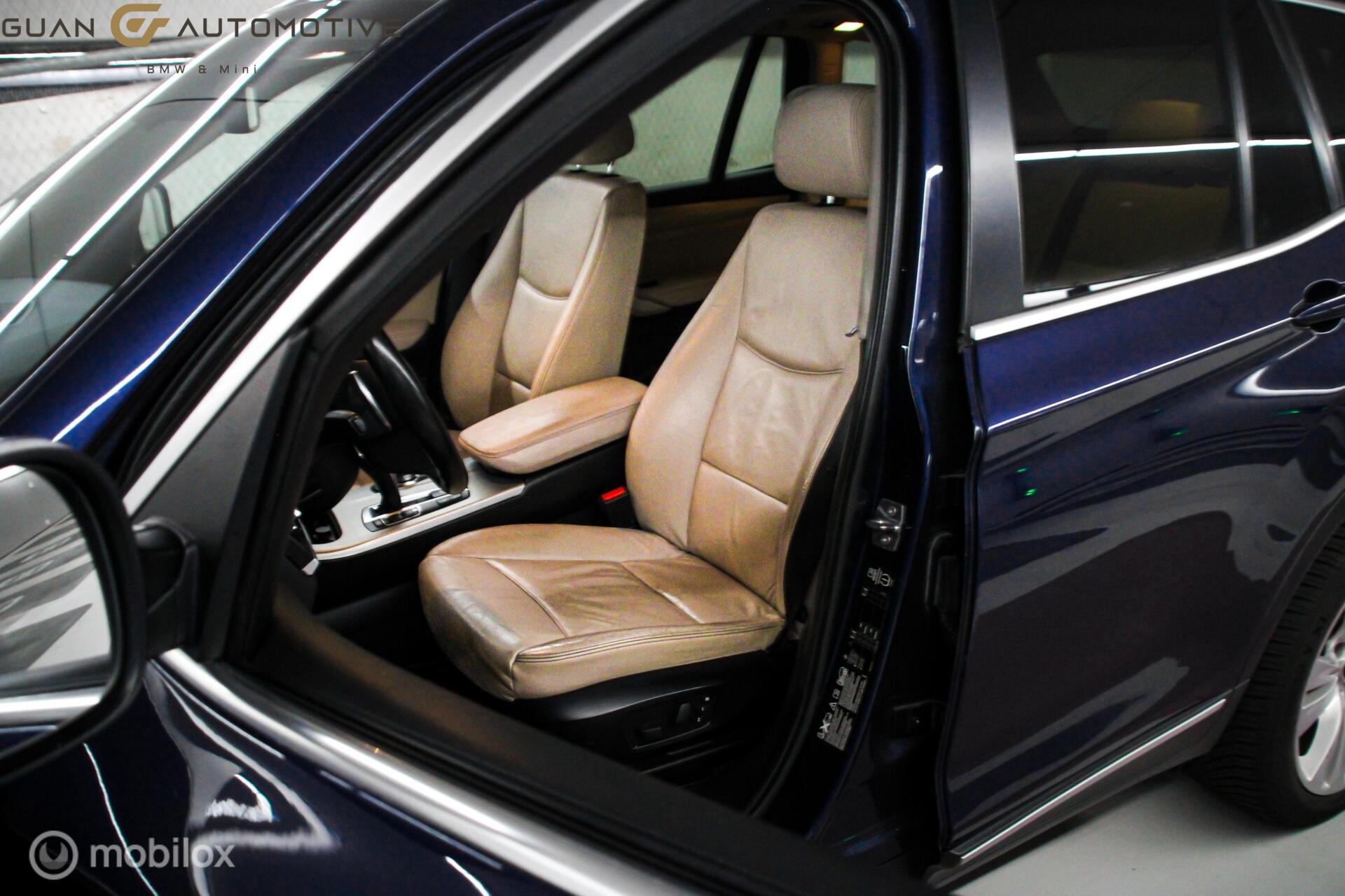 Foto van BMW X3 Xdrive35i