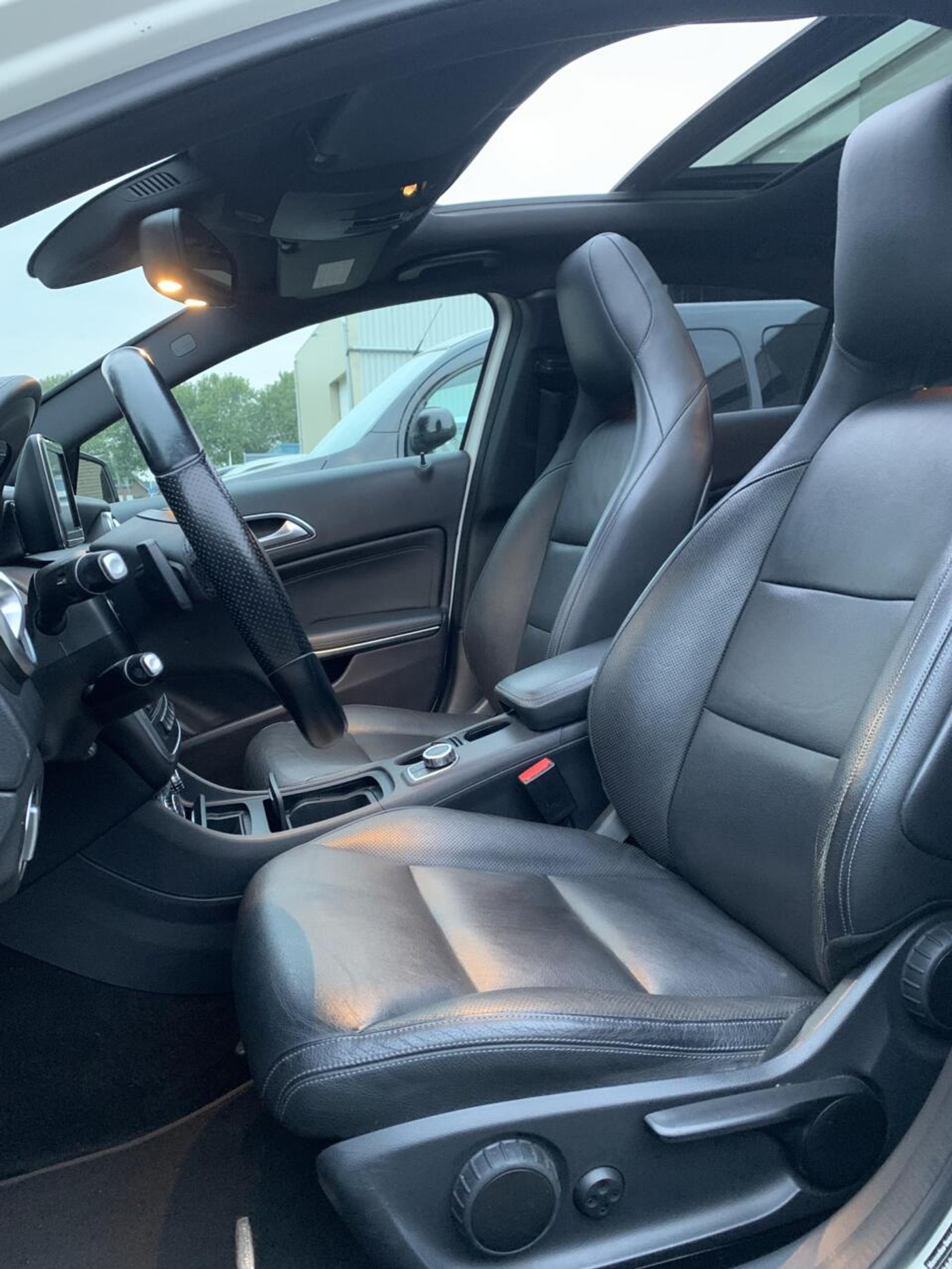 Foto van Mercedes-Benz A 200