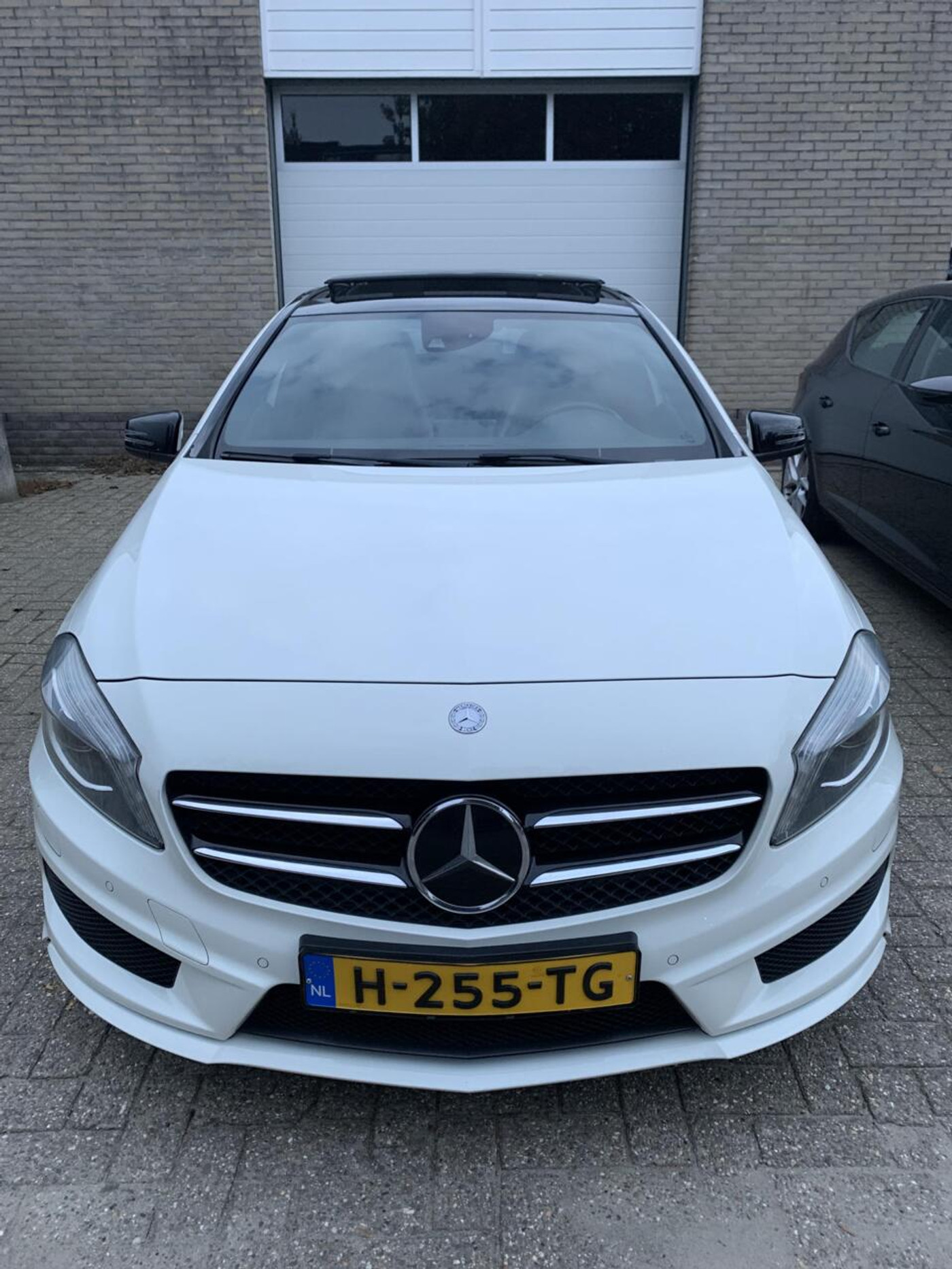 Foto van Mercedes-Benz A 200