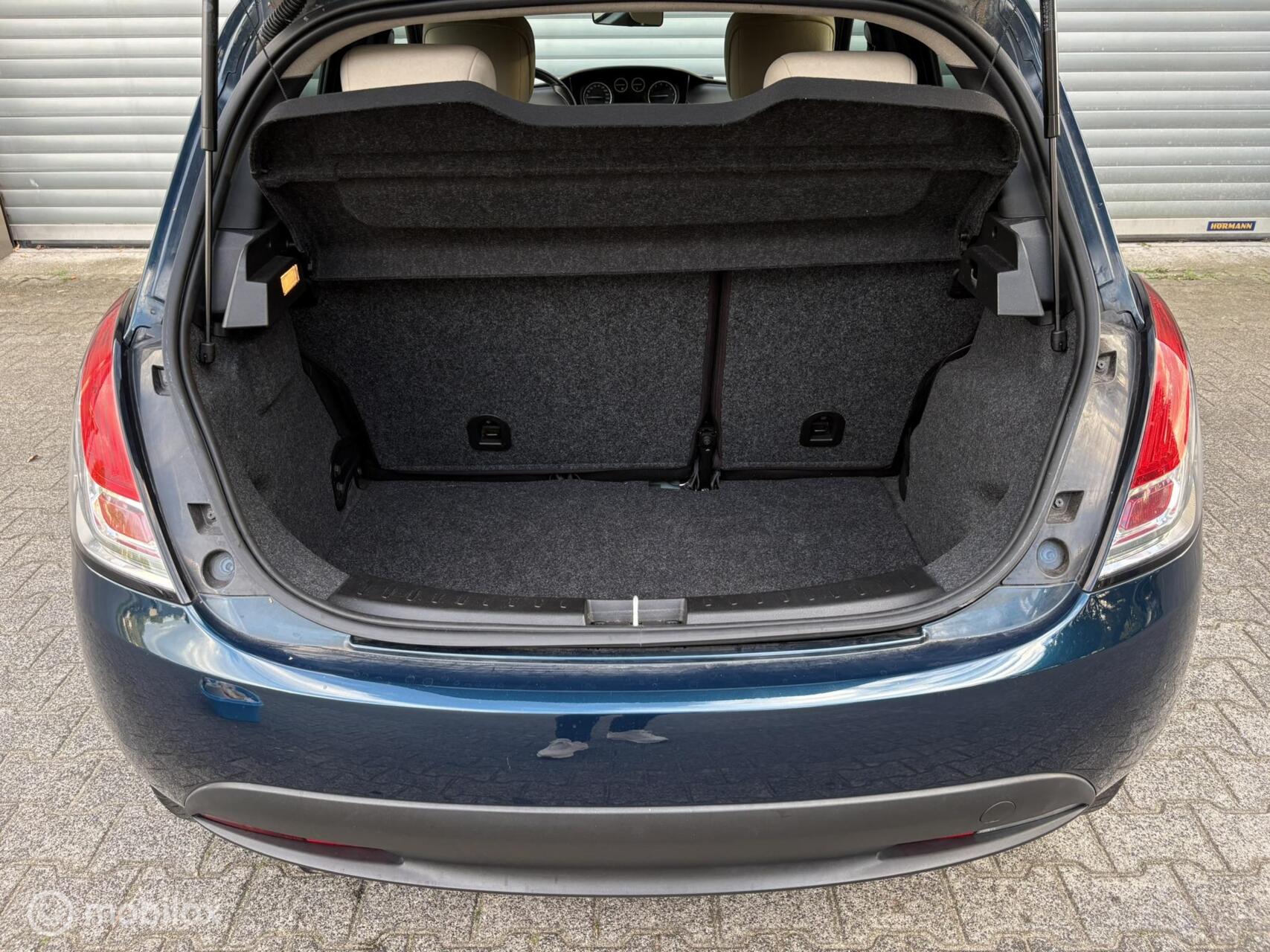 Foto van Lancia Ypsilon
