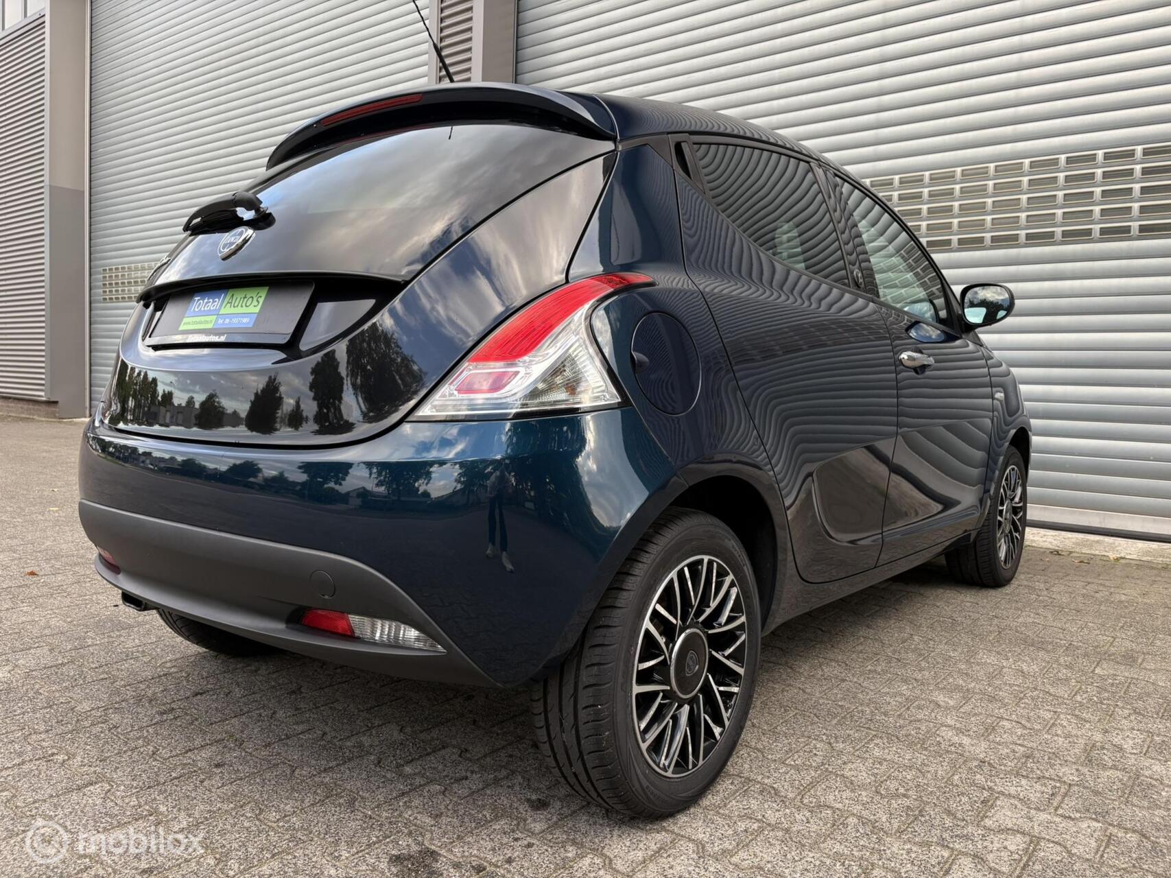 Foto van Lancia Ypsilon