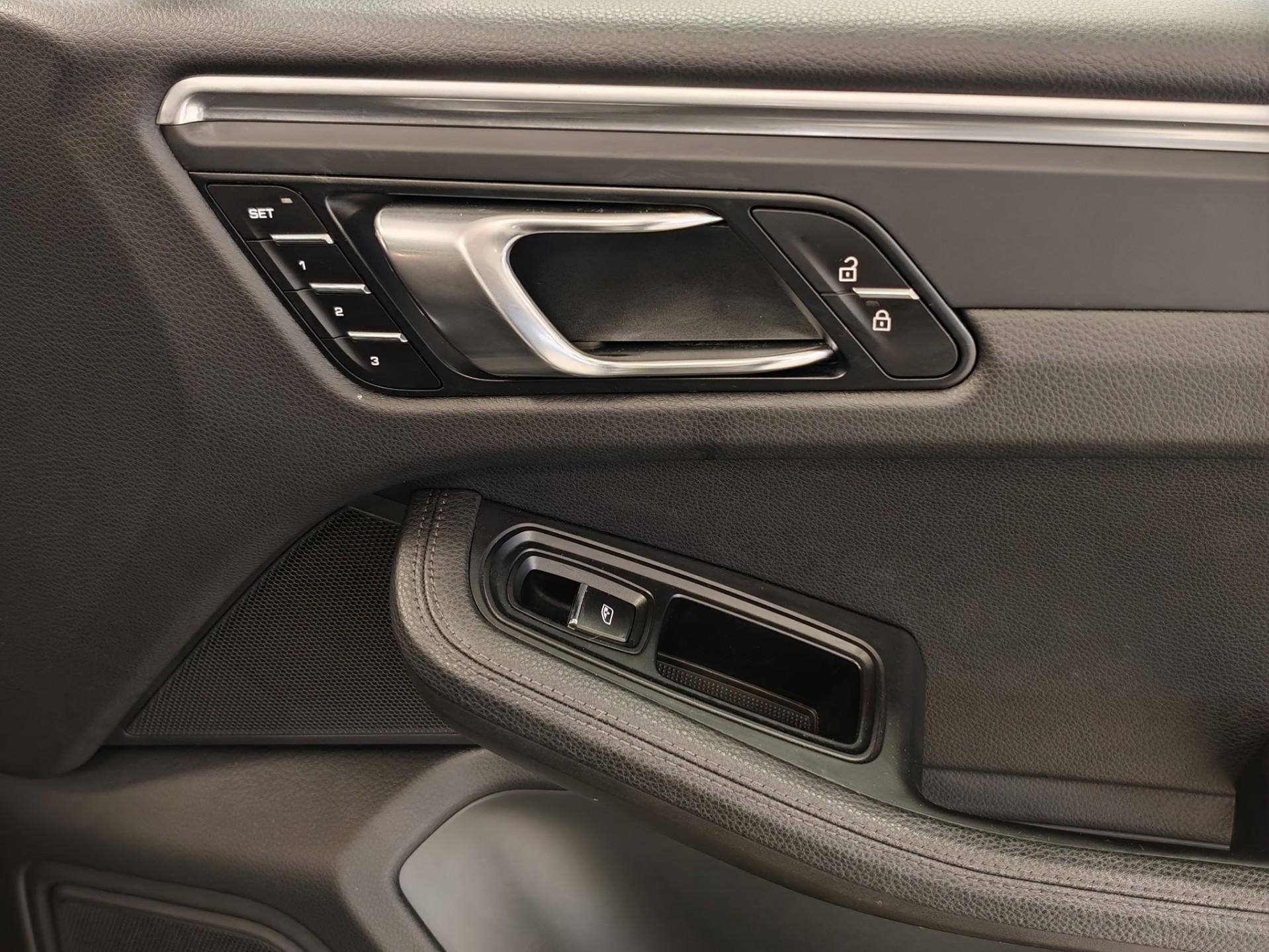 Foto van Porsche Macan