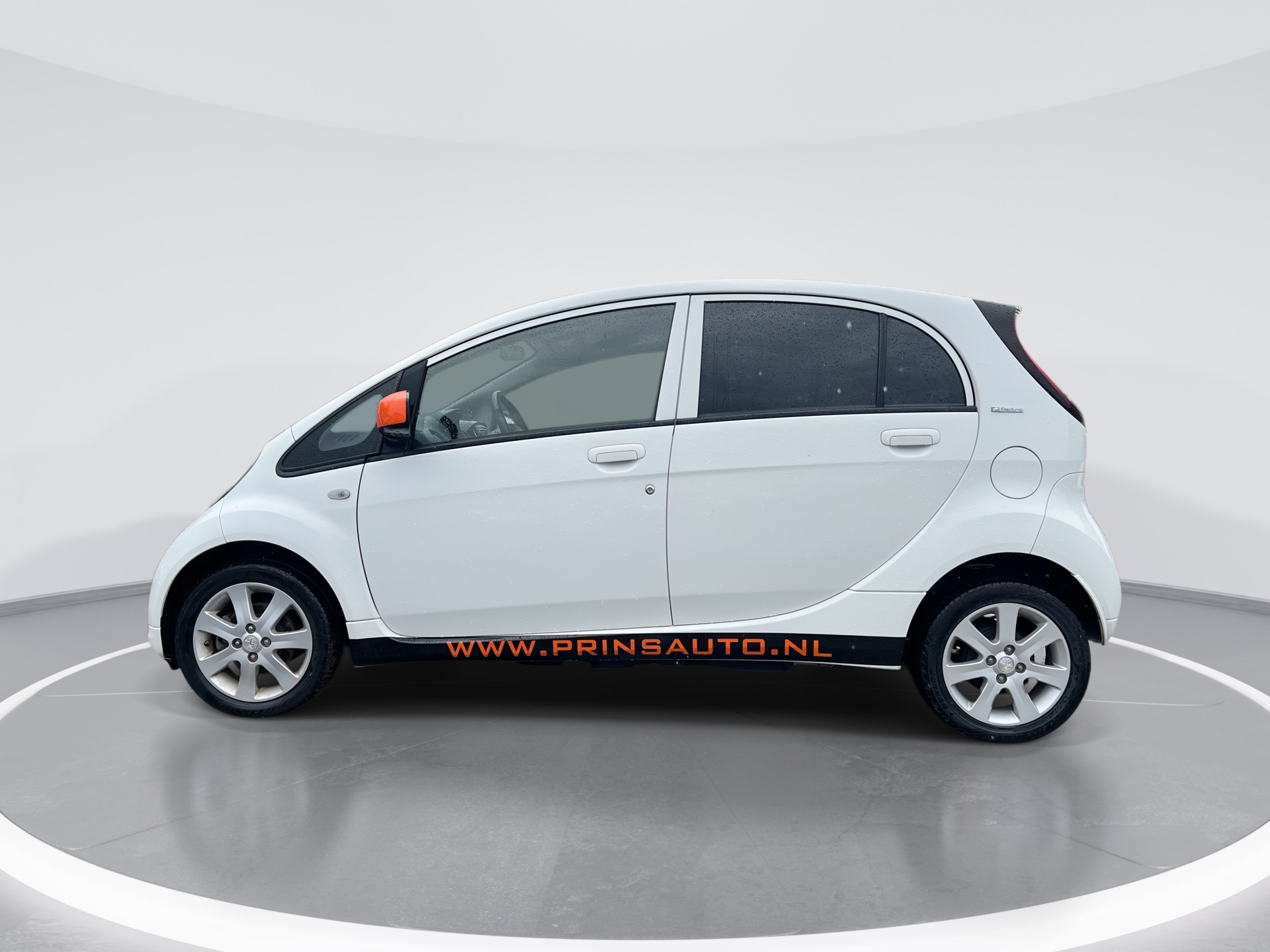 Foto van Peugeot Ion