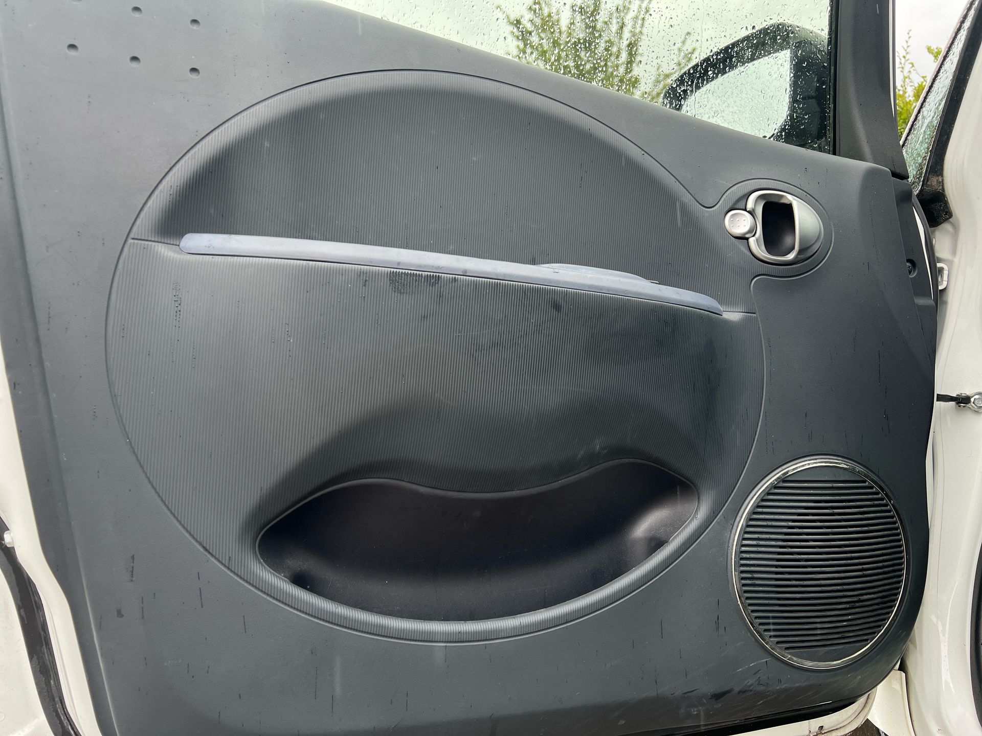 Foto van Peugeot Ion