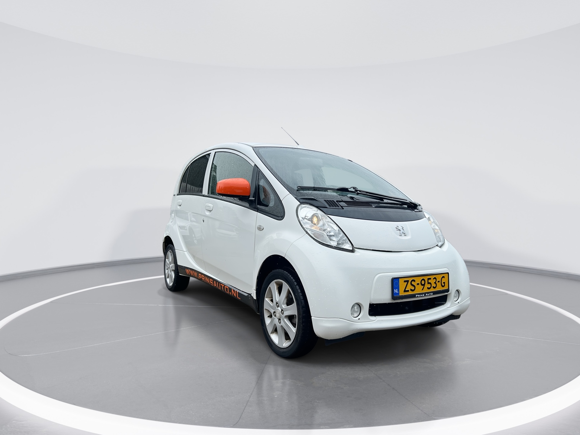 Foto van Peugeot Ion