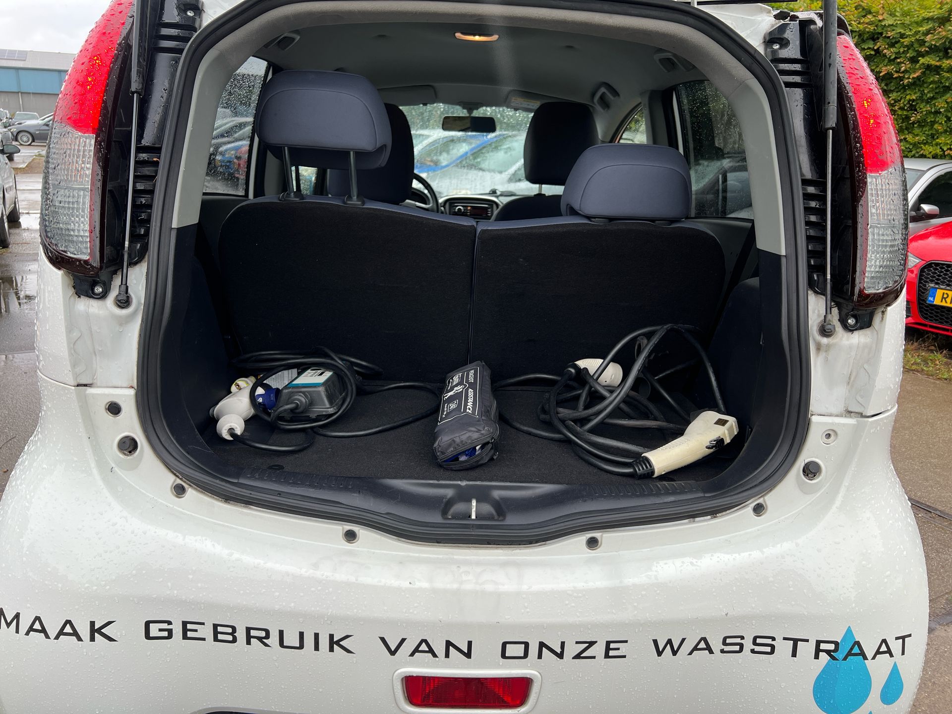 Foto van Peugeot Ion