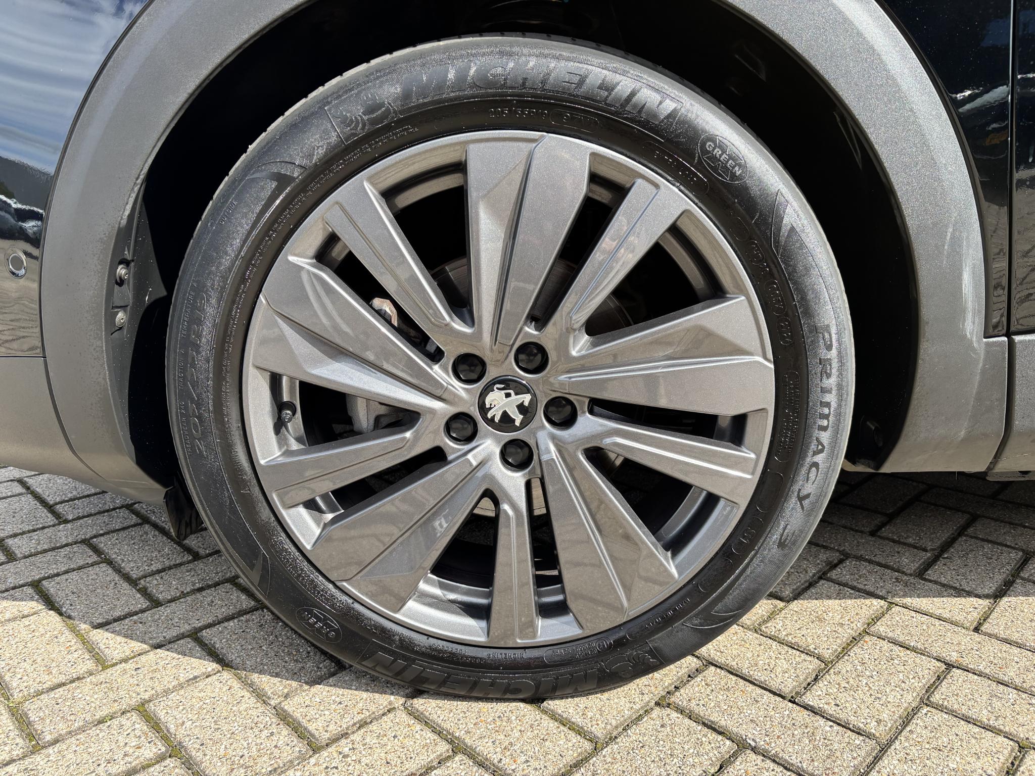 Foto van Peugeot 5008