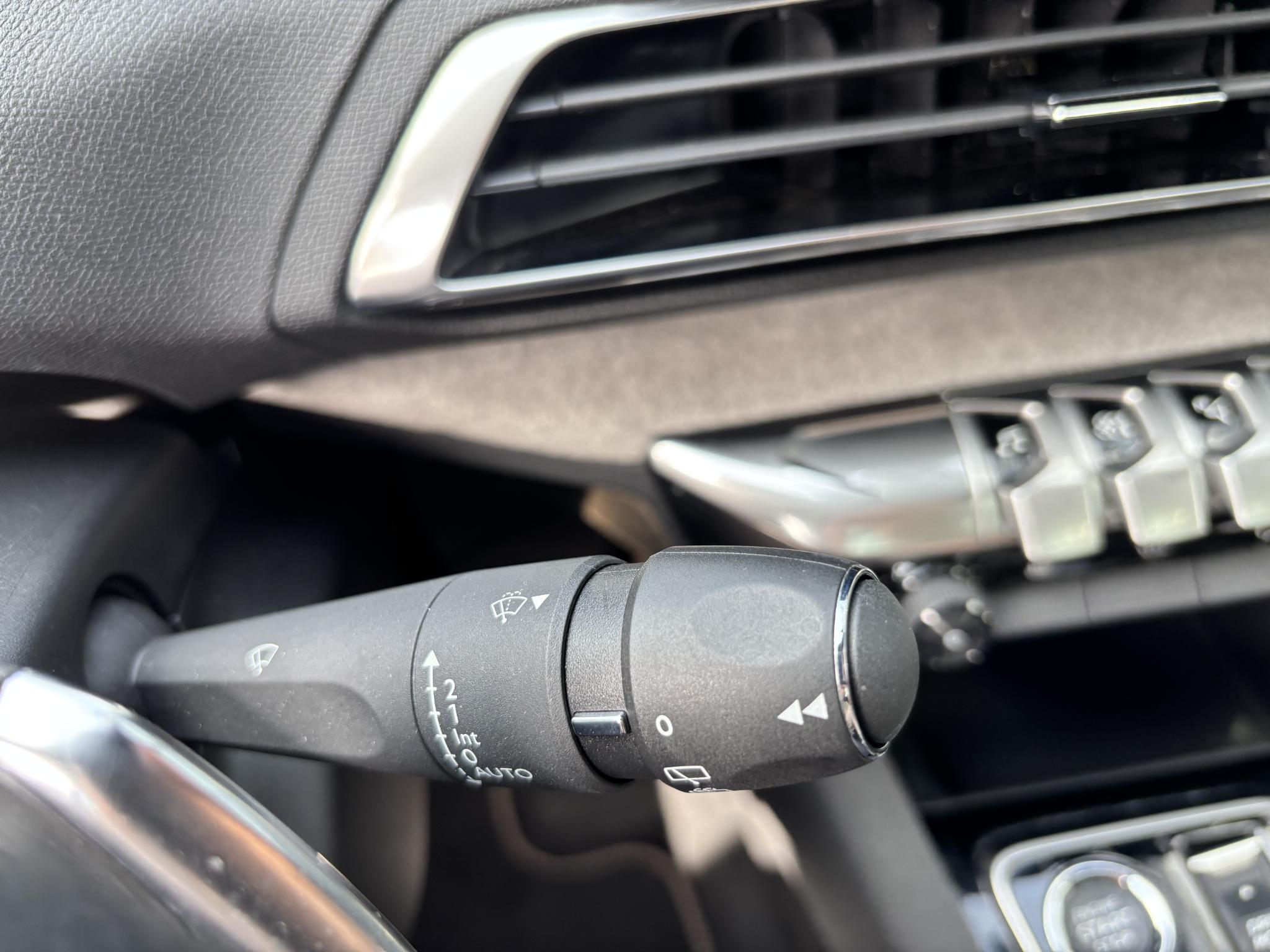 Foto van Peugeot 5008