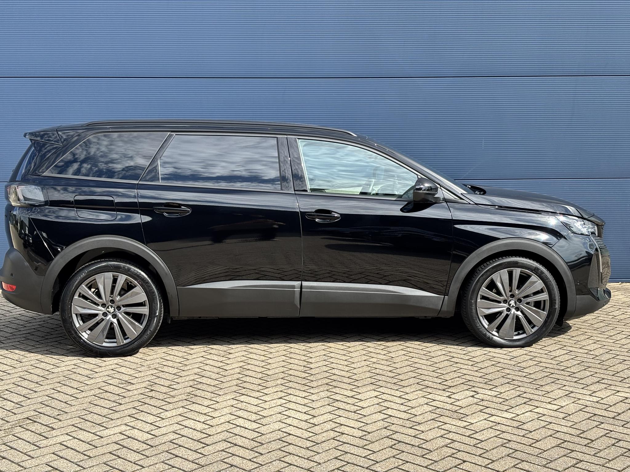 Foto van Peugeot 5008