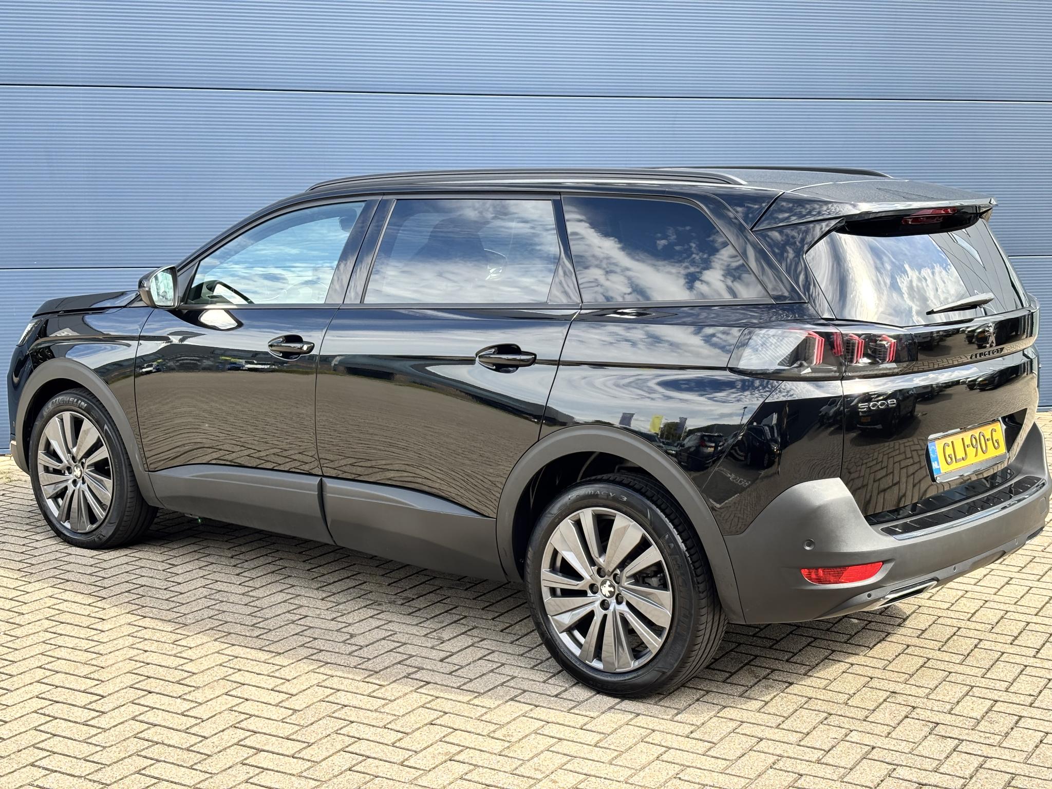 Foto van Peugeot 5008