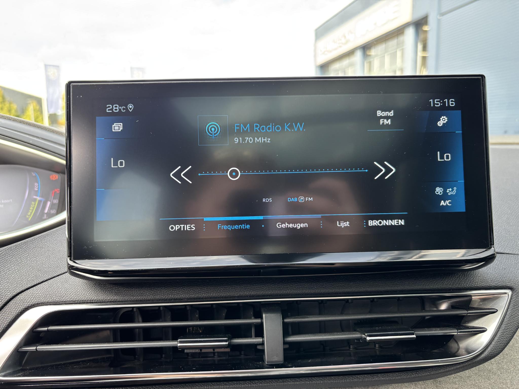 Foto van Peugeot 5008