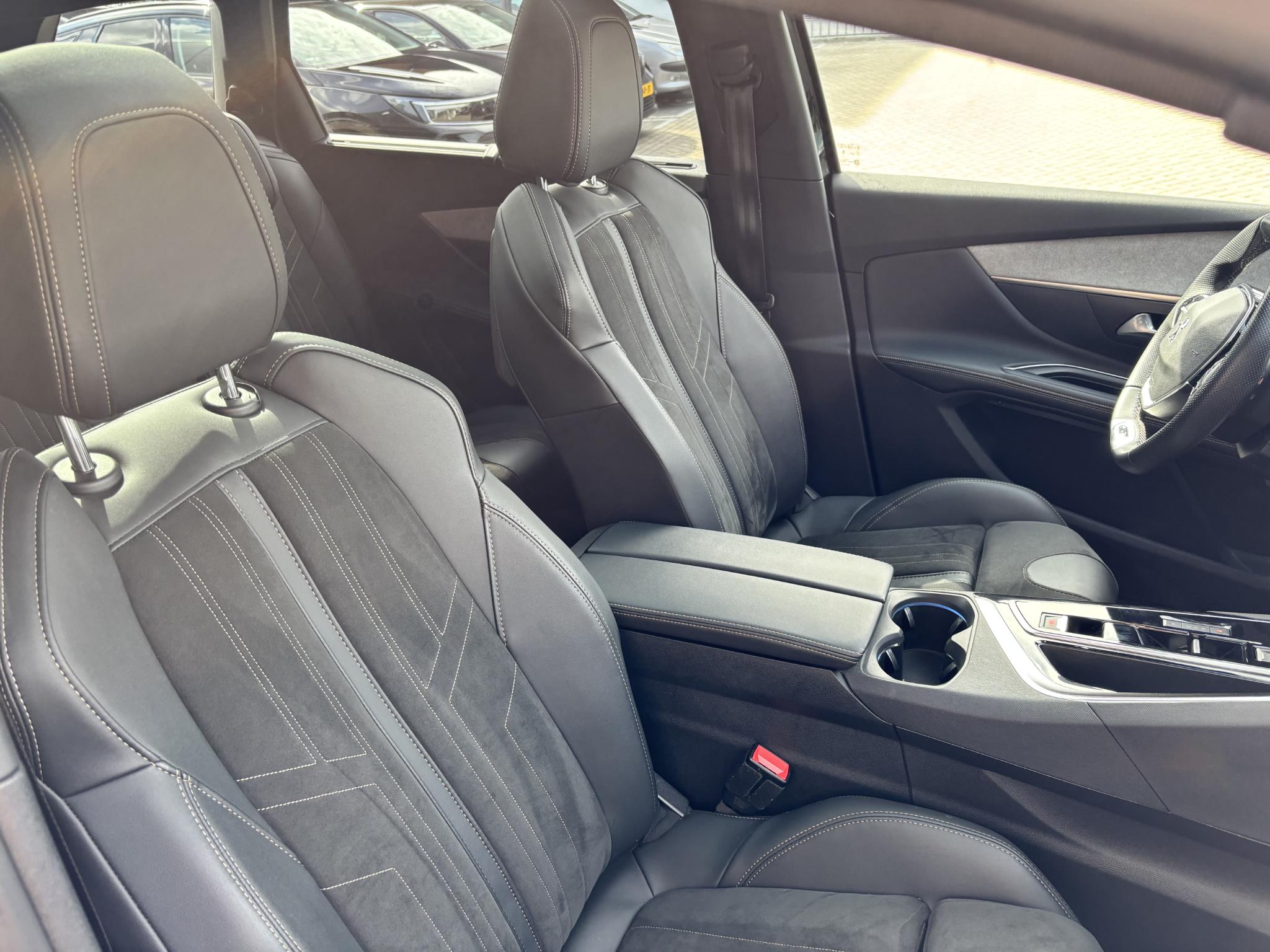 Foto van Peugeot 5008