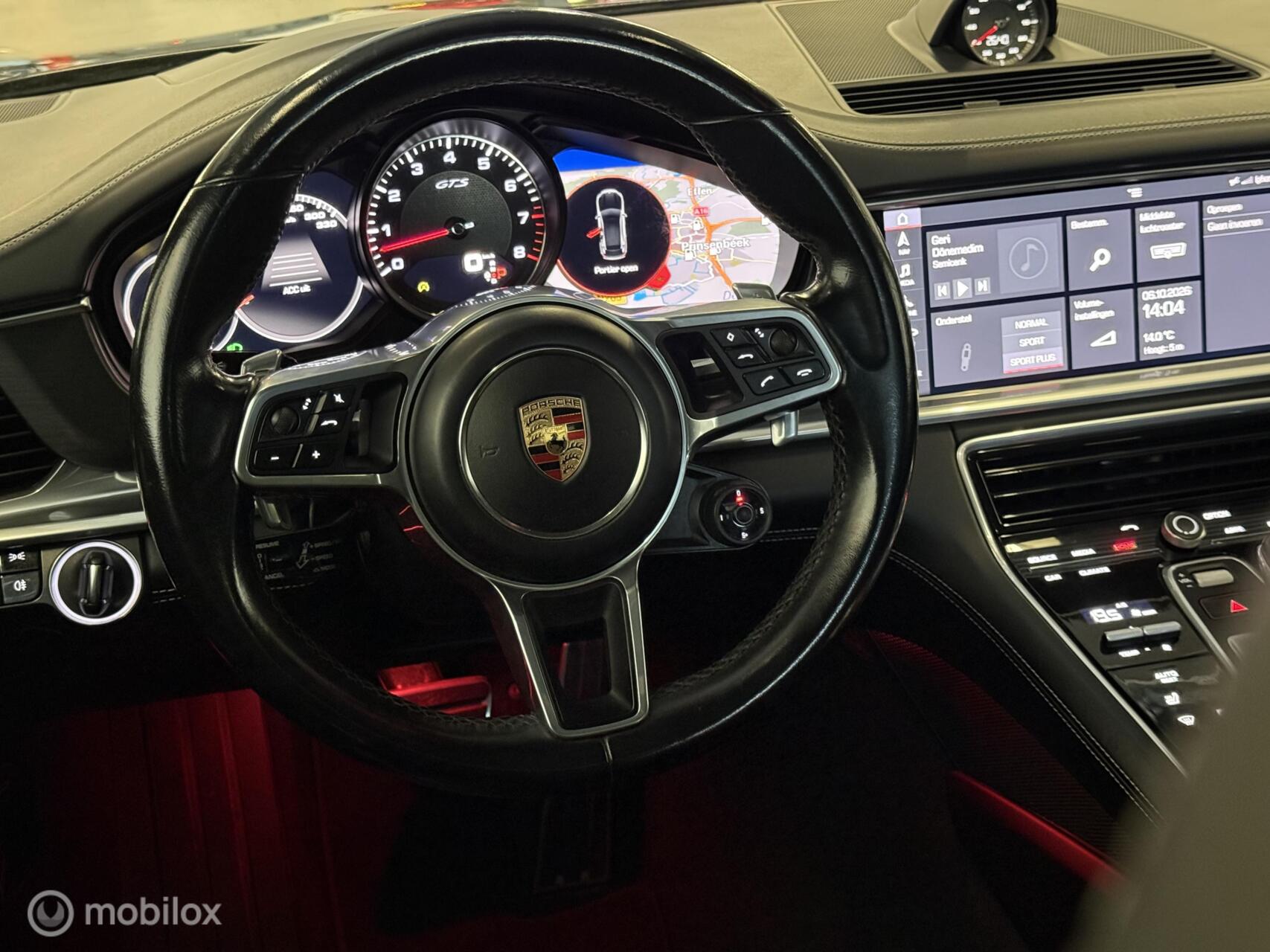 Foto van Porsche Panamera GTS