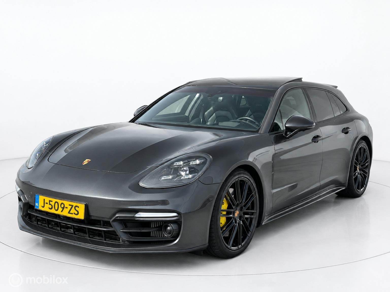 Foto van Porsche Panamera GTS